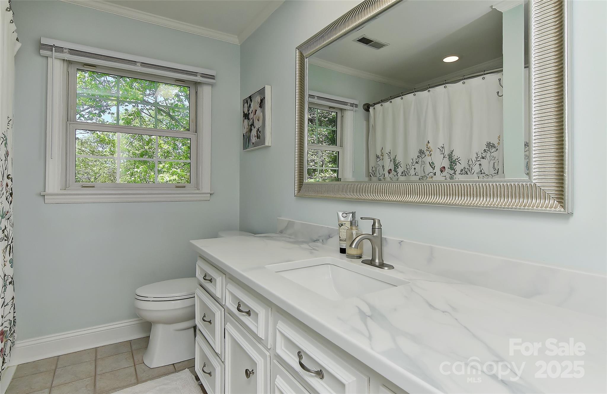 Charlotte, North Carolina 28270, United States, 5 Bedrooms Bedrooms, ,3 BathroomsBathrooms,Residential,Under Contract,110989