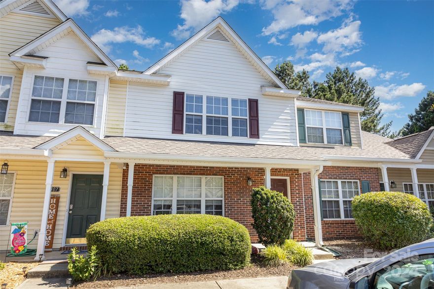 Welcome to your 2-bedroom townhome nestled in a tranquil neighborhood, offering the perfect blend of comfort and convenience. Step into your inviting living space with ample natural light, creating an ambiance.
The modern kitchen boasts sleek appliances and ample cabinetry, perfect for culinary enthusiasts and hosting gatherings. Retreat upstairs to find two generously sized bedrooms and bathrooms, each providing a peaceful sanctuary for rest and relaxation.
Outside, a cozy patio area awaits, ideal for enjoying morning coffee or dinners with friends and family. With proximity to local amenities, this townhome presents a rare opportunity for effortless living. Don't miss the chance to make this your new home sweet home.