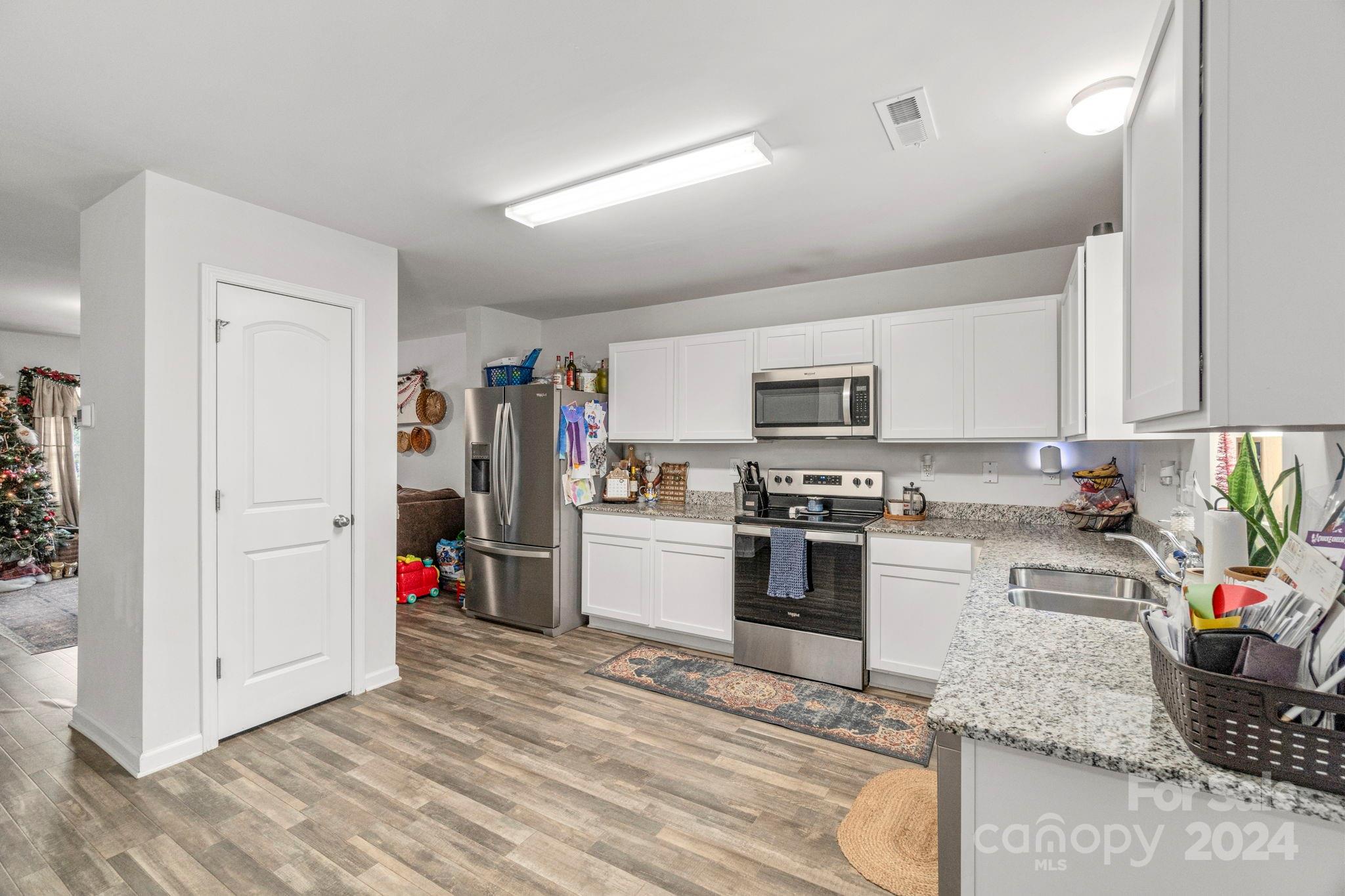 Country Place - Residential