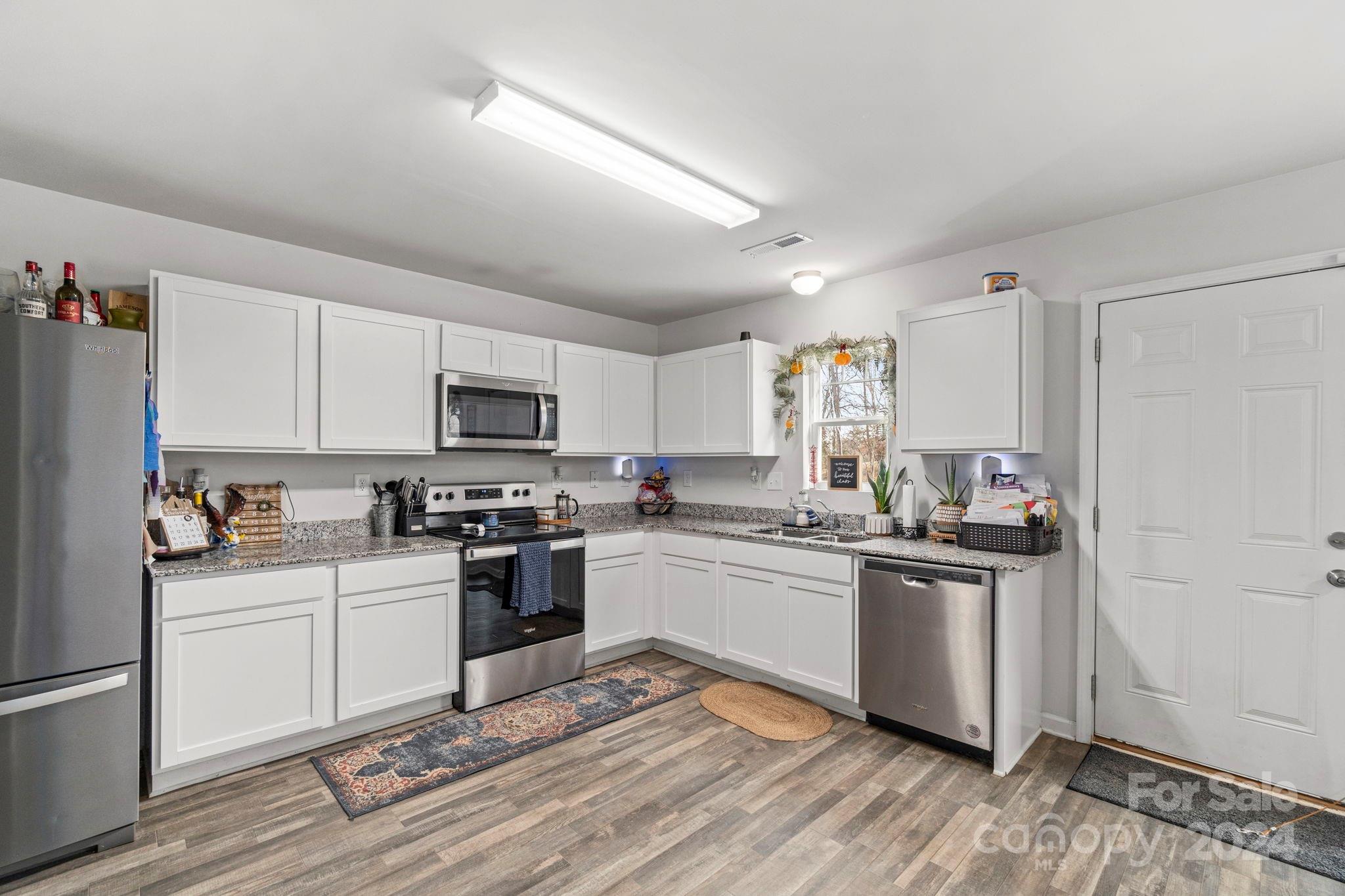 Country Place - Residential