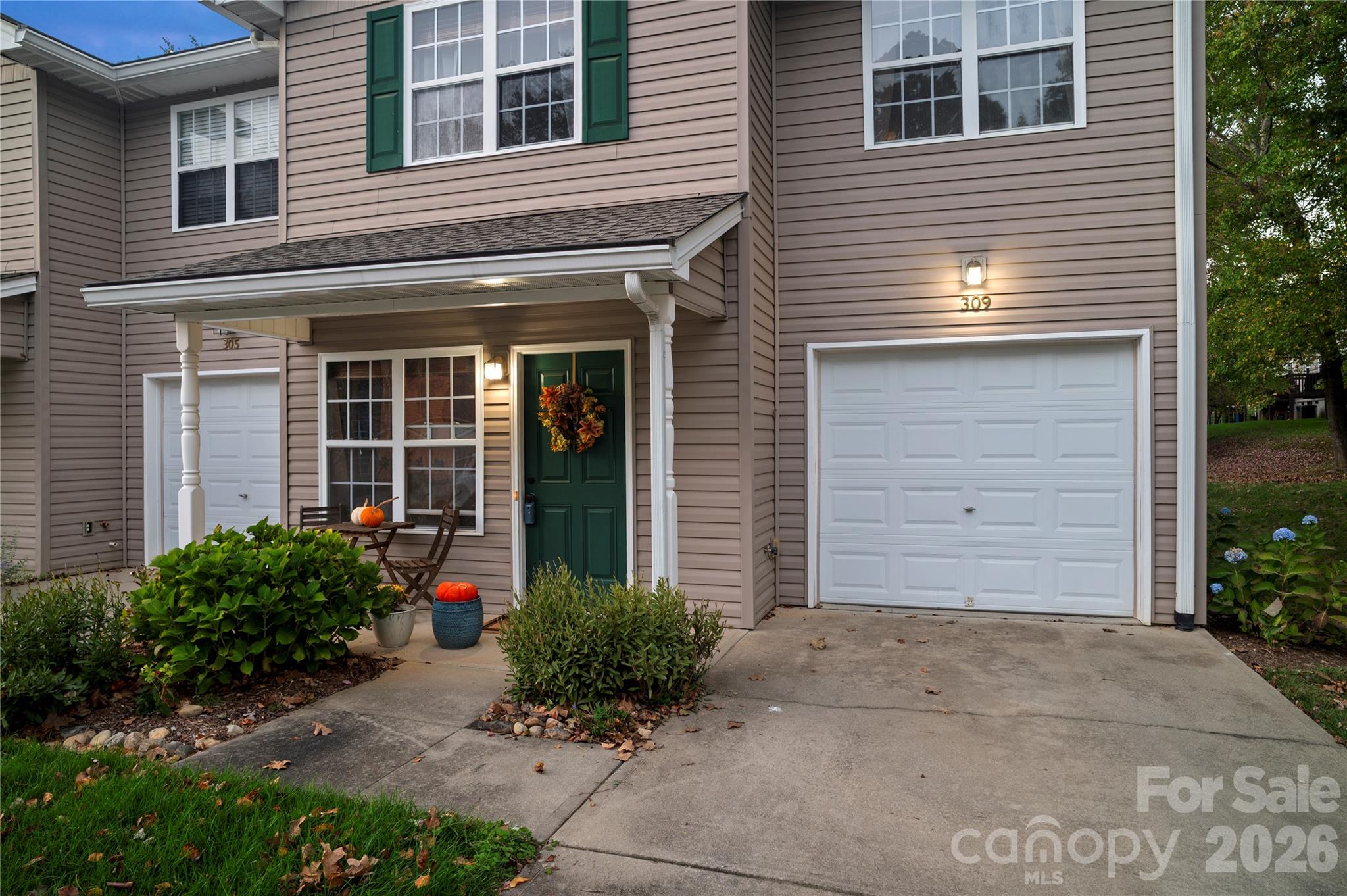 309 Wiltshire Circle