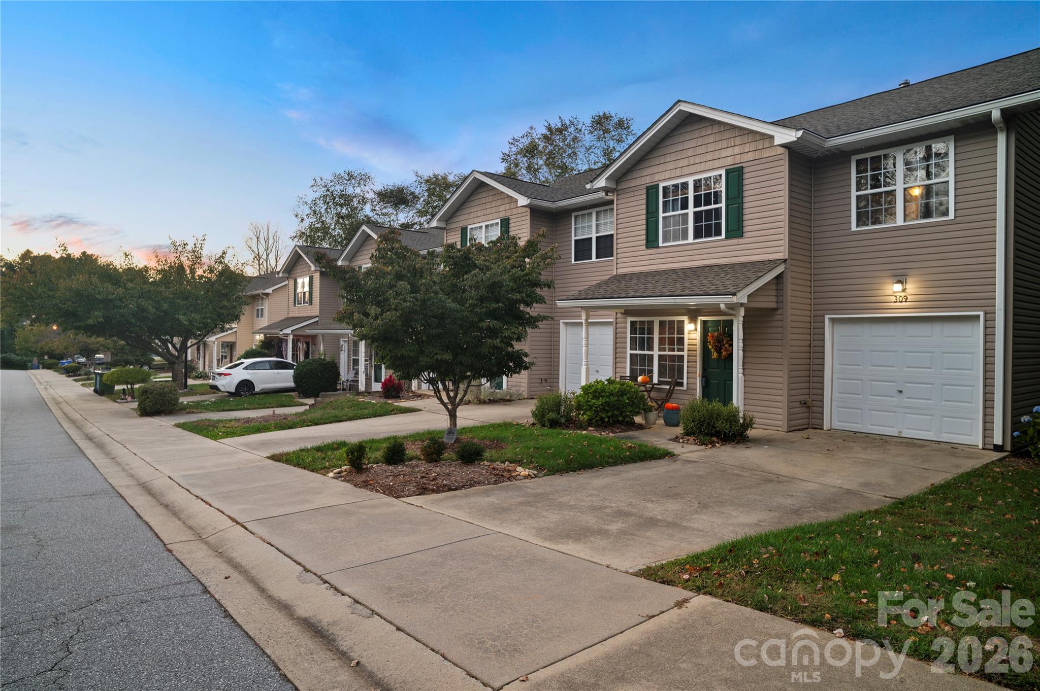 309 Wiltshire Circle