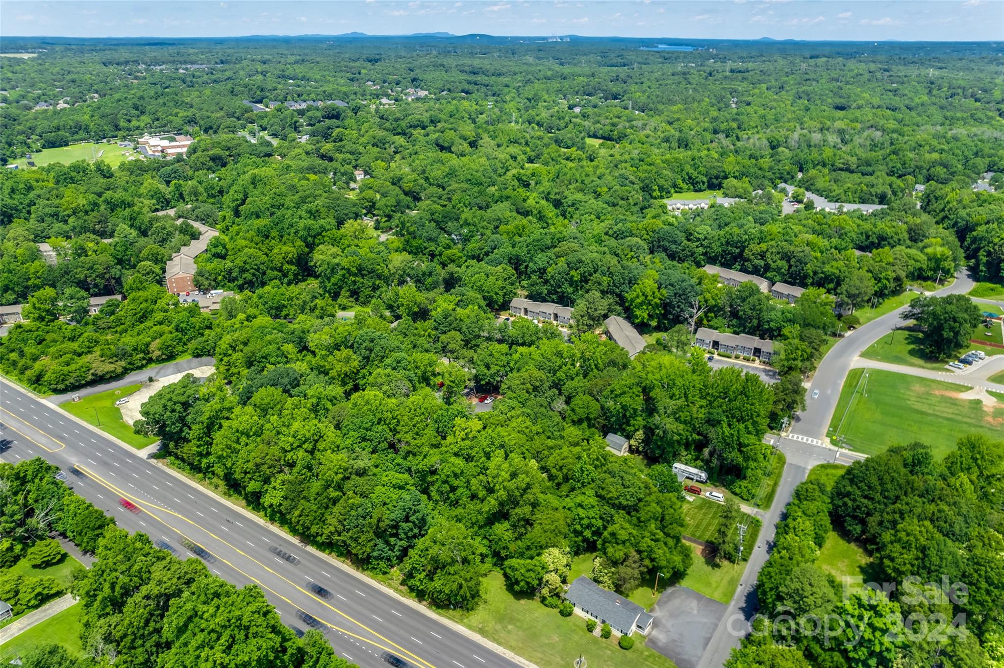 Dutchman Heights - Residential