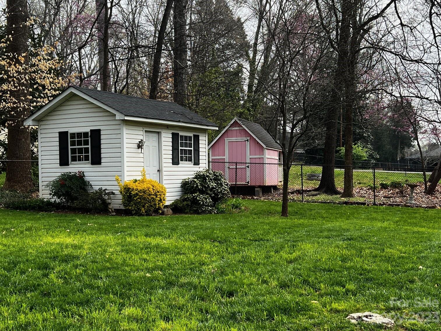 Meadowbrook - Residential