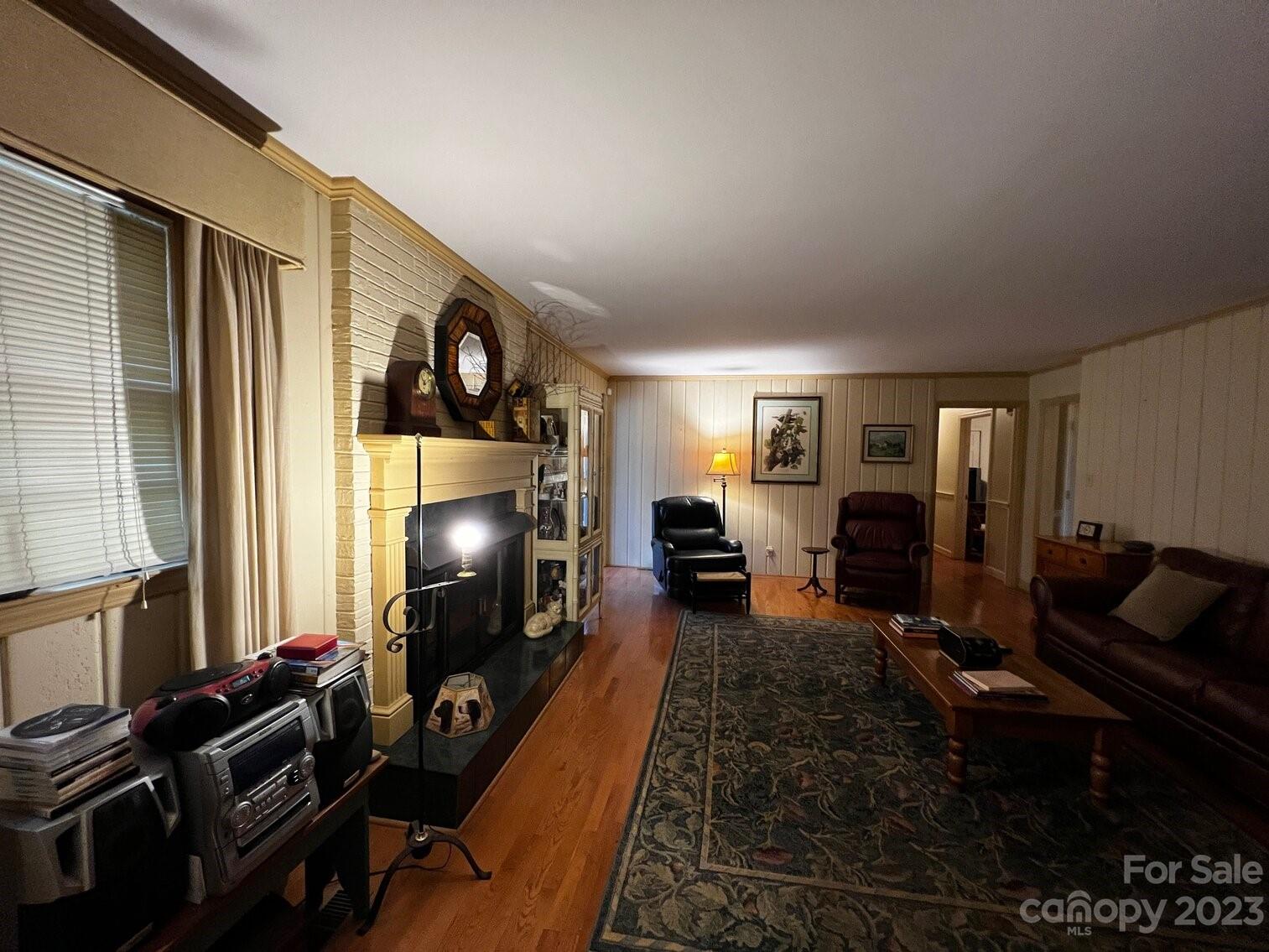 Meadowbrook - Residential