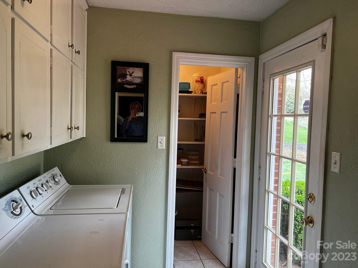 Meadowbrook - Residential