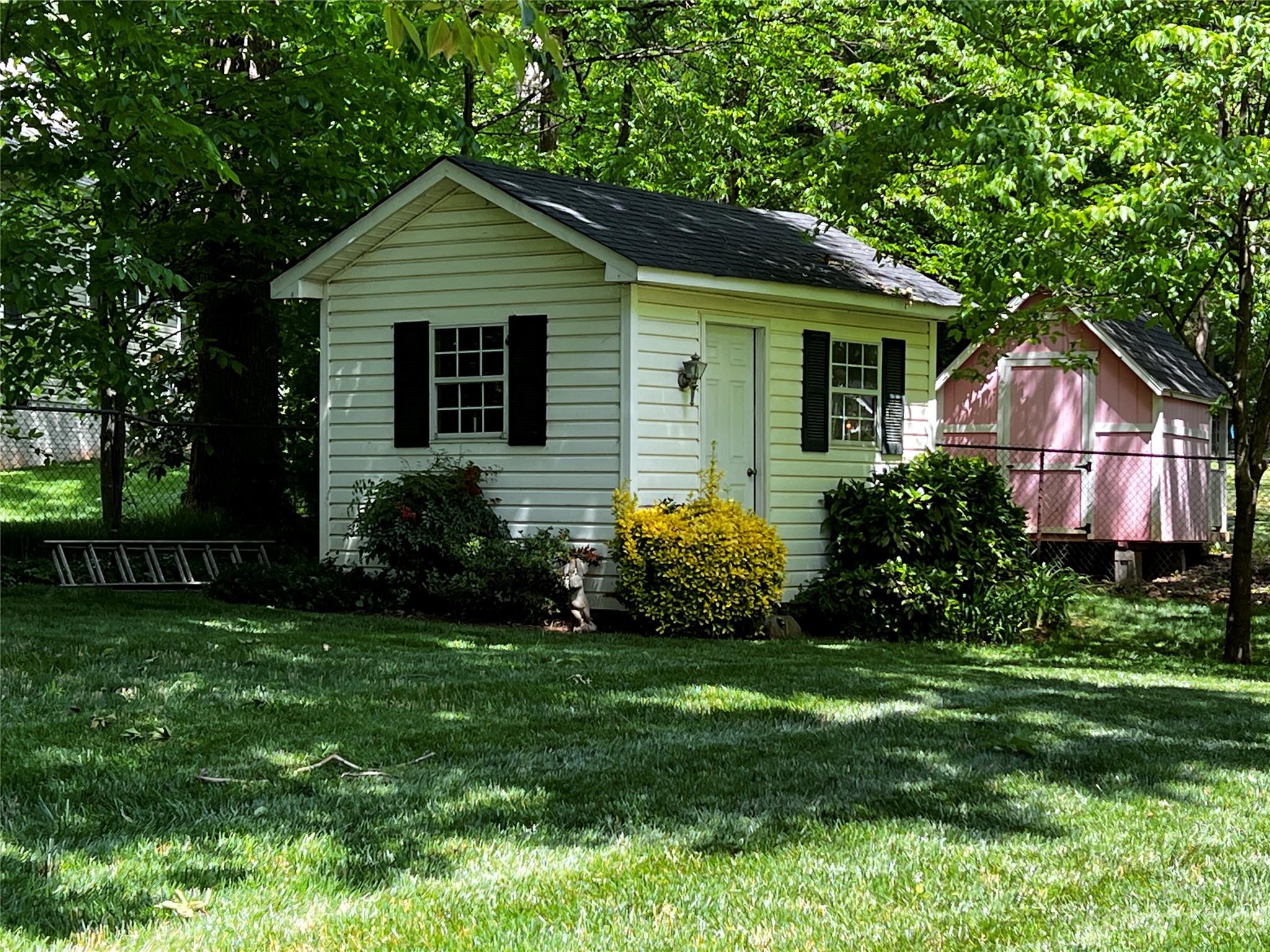 Meadowbrook - Residential