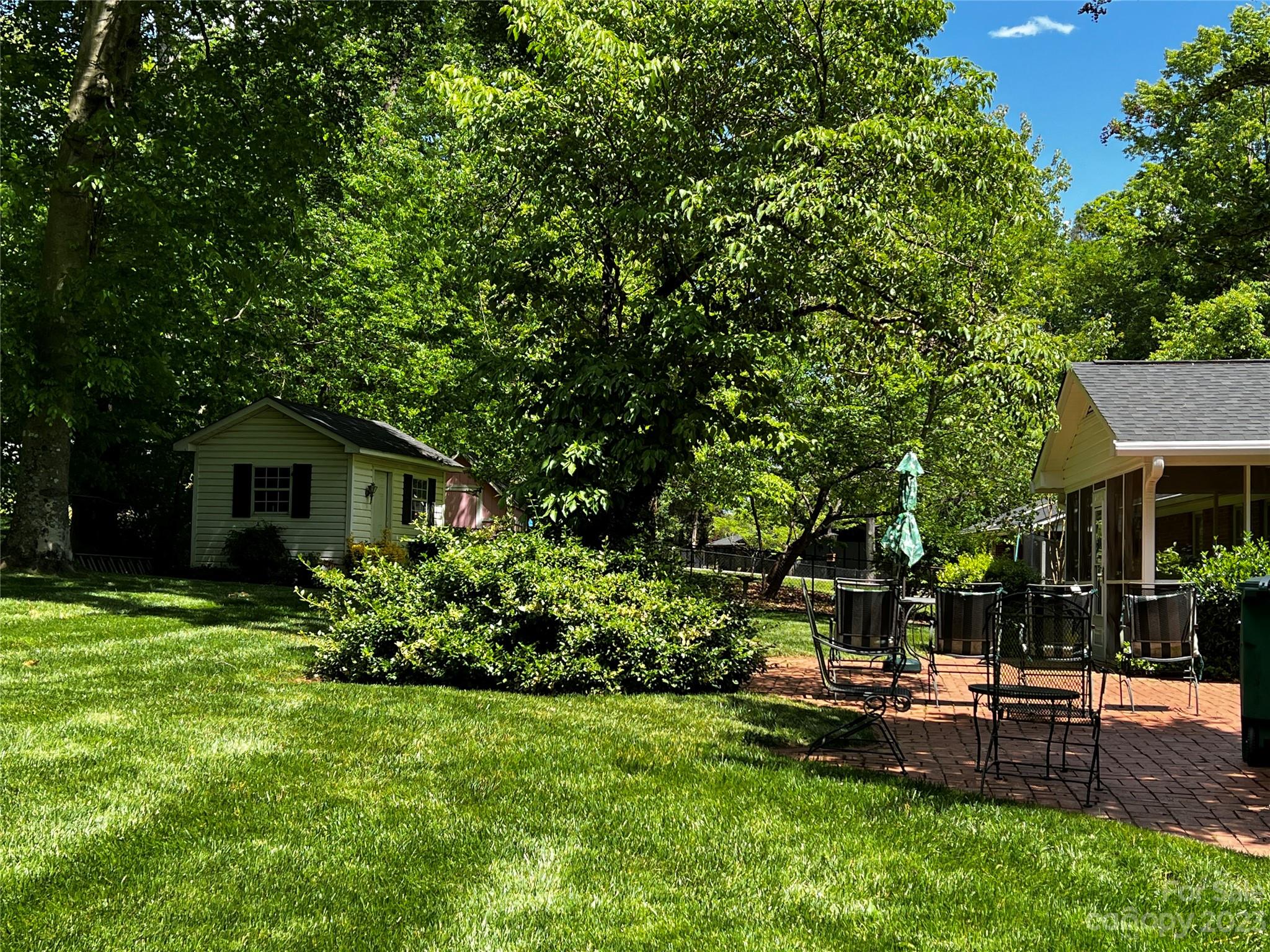 Meadowbrook - Residential