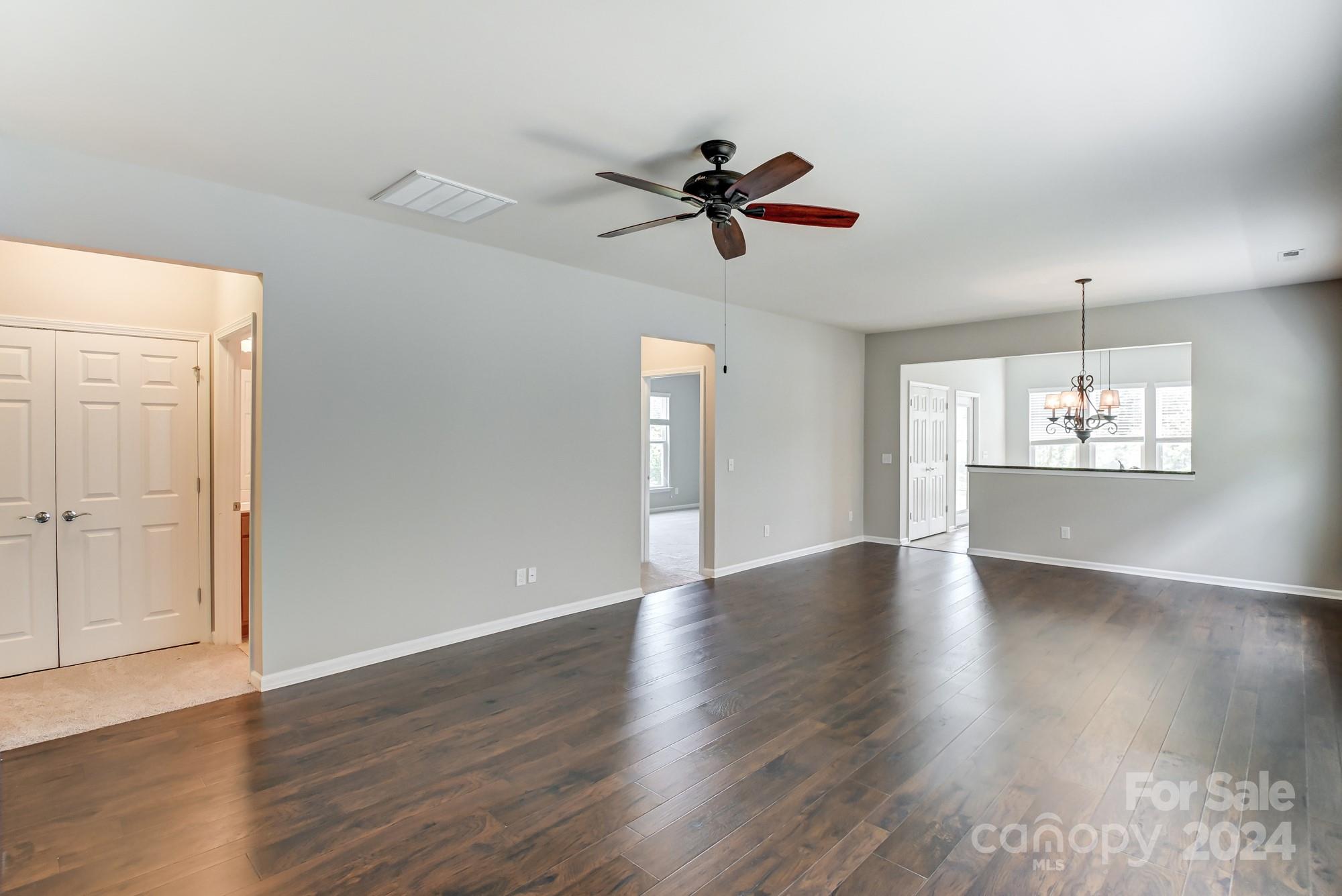 Sun City Carolina Lakes - Residential