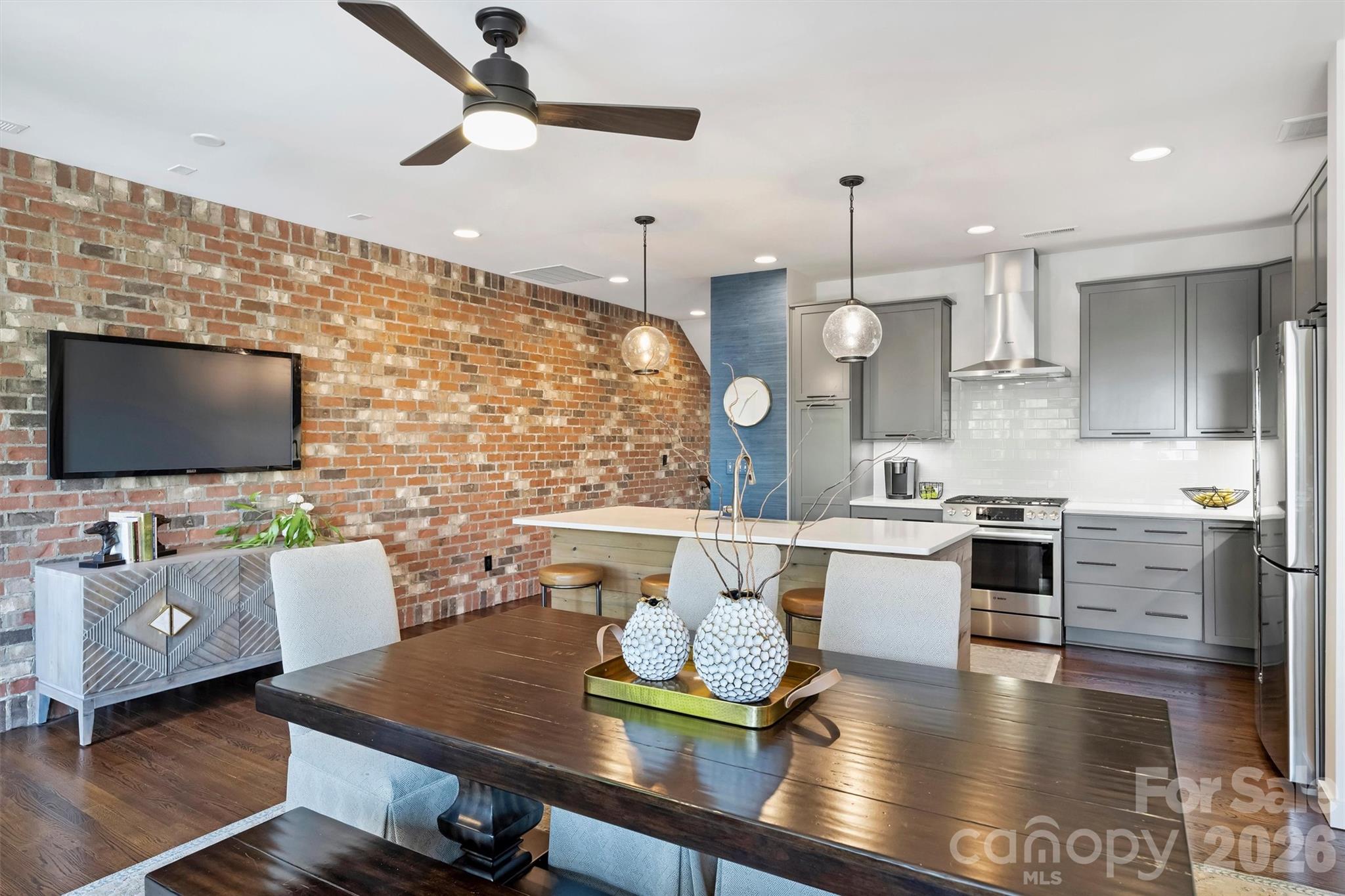 The Arts District - Residential
