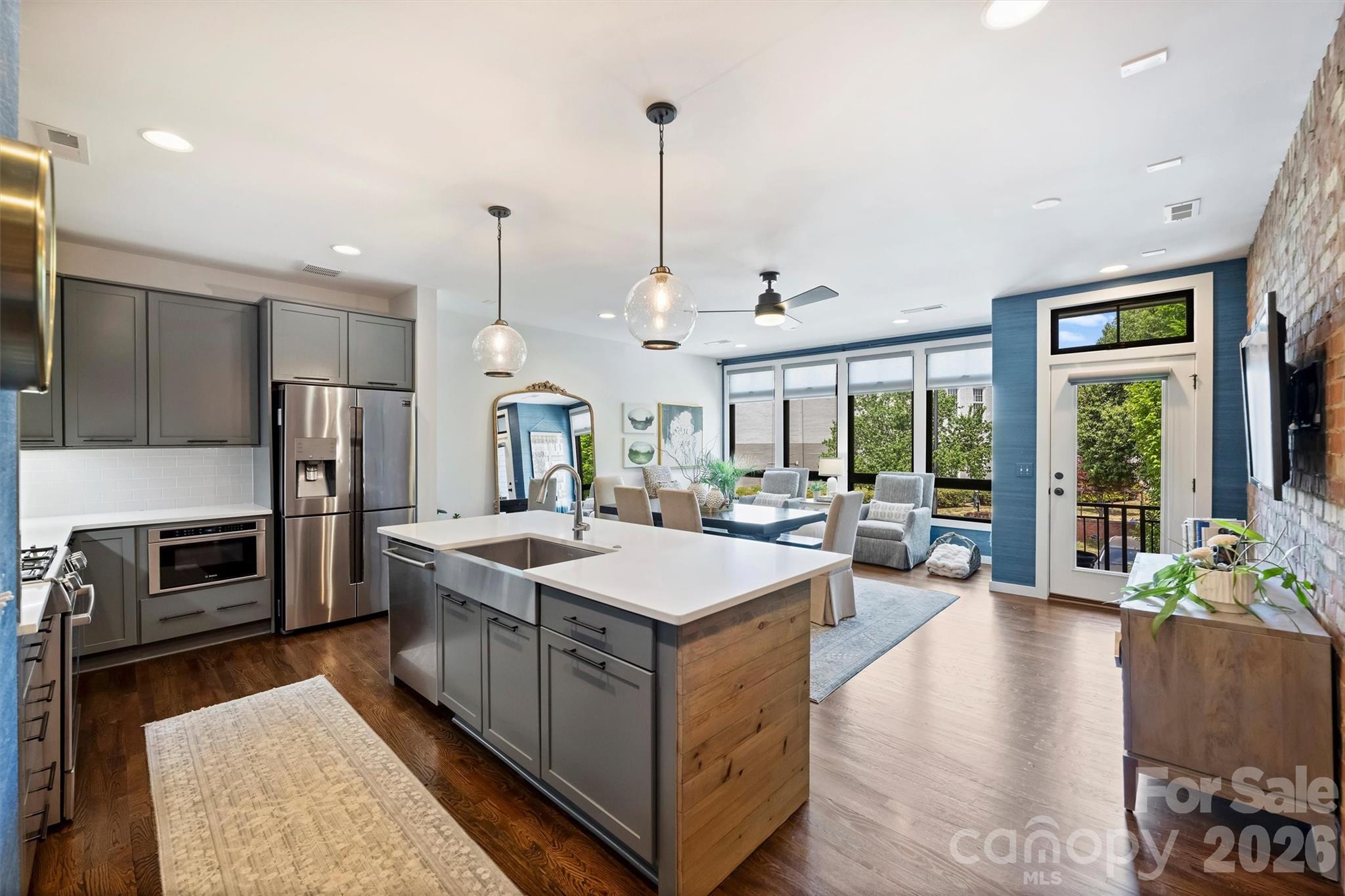 The Arts District - Residential