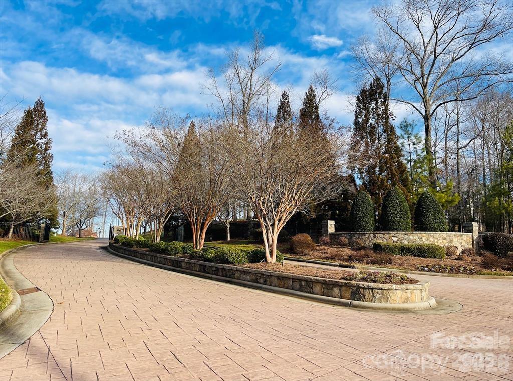 Pinnacle Ridge - Residential