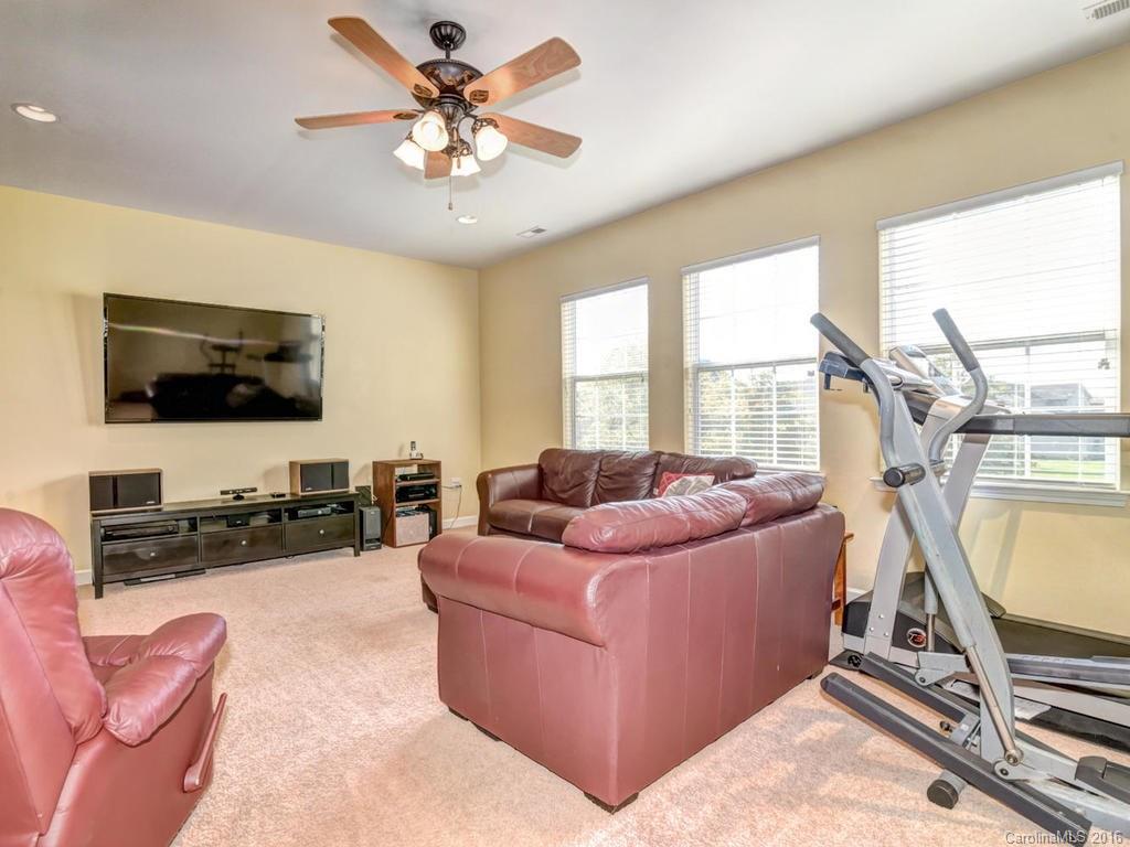 Mill Creek Falls - Residential