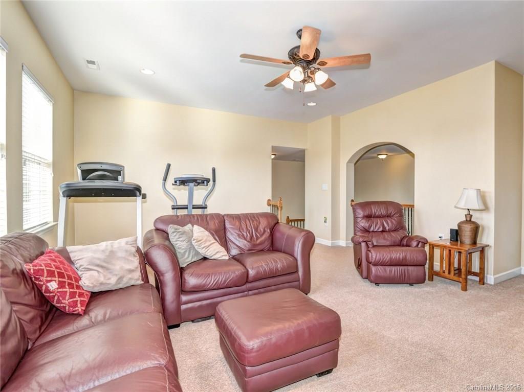 Mill Creek Falls - Residential