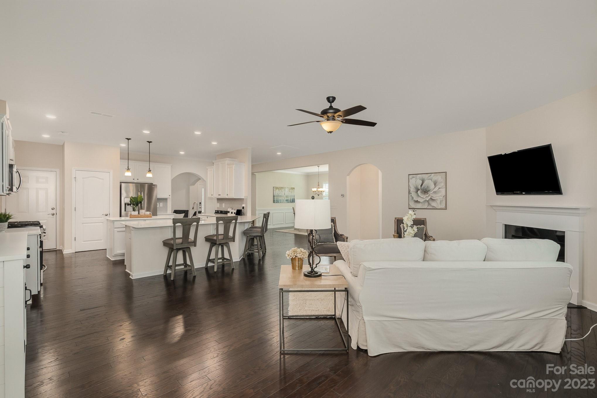 Tree Tops - Residential