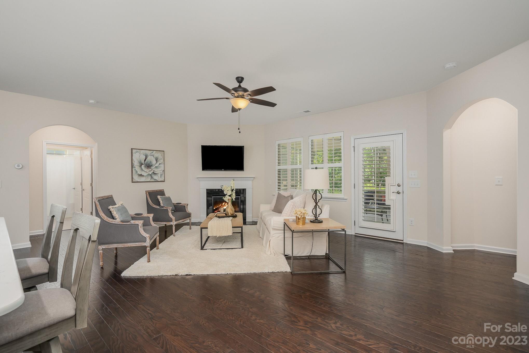 Tree Tops - Residential