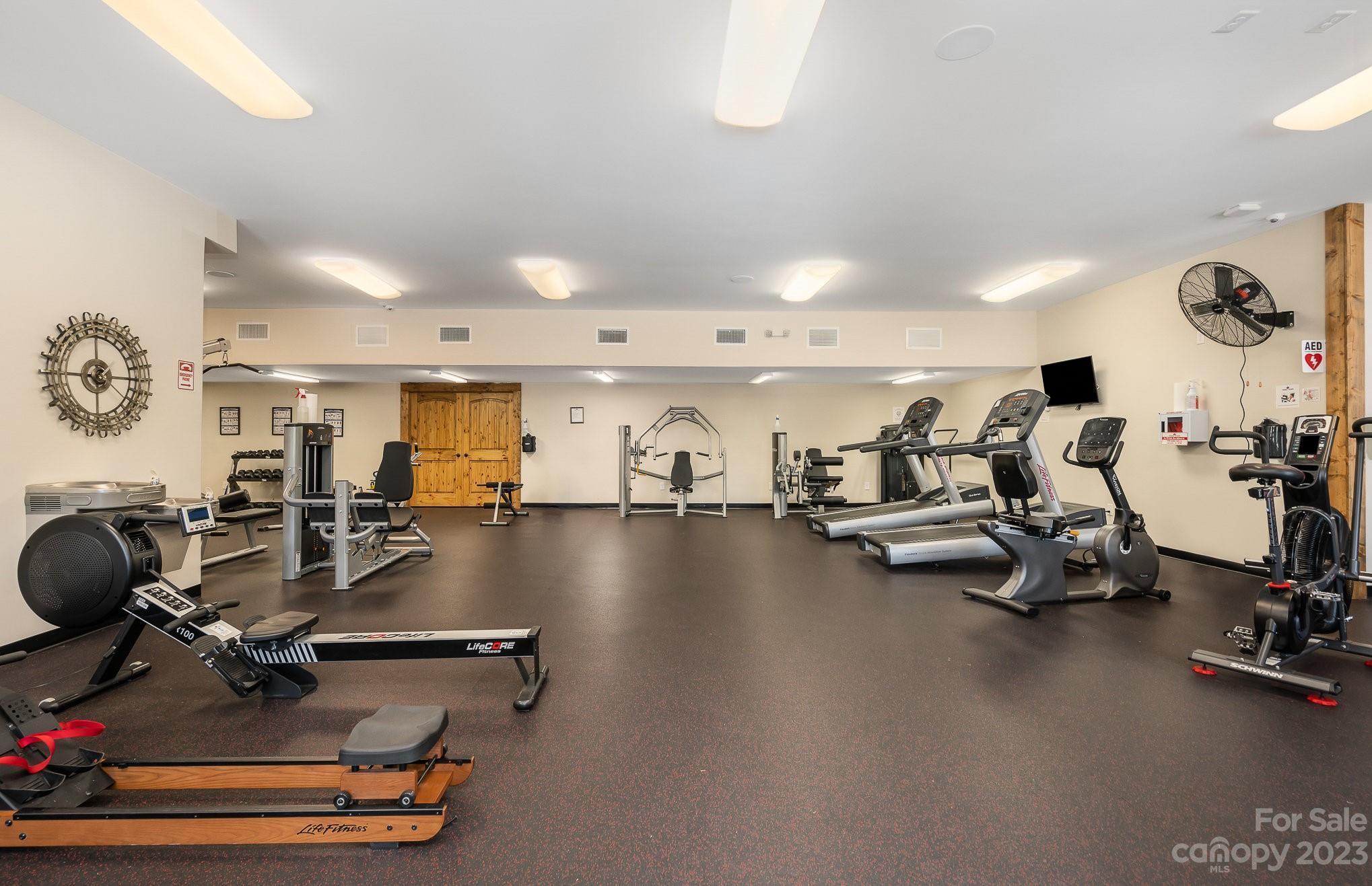 Tree Tops - Residential