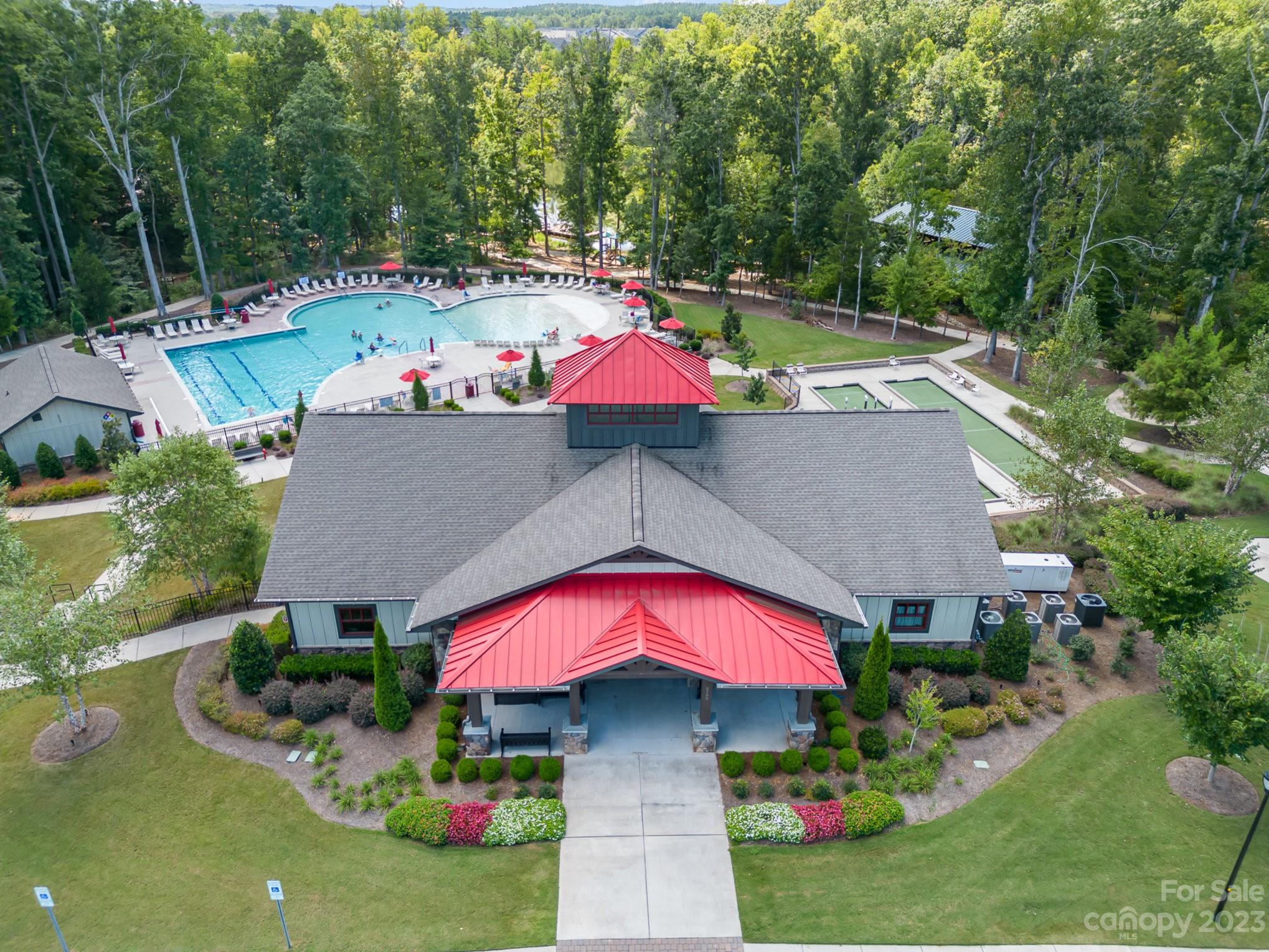 Tree Tops - Residential