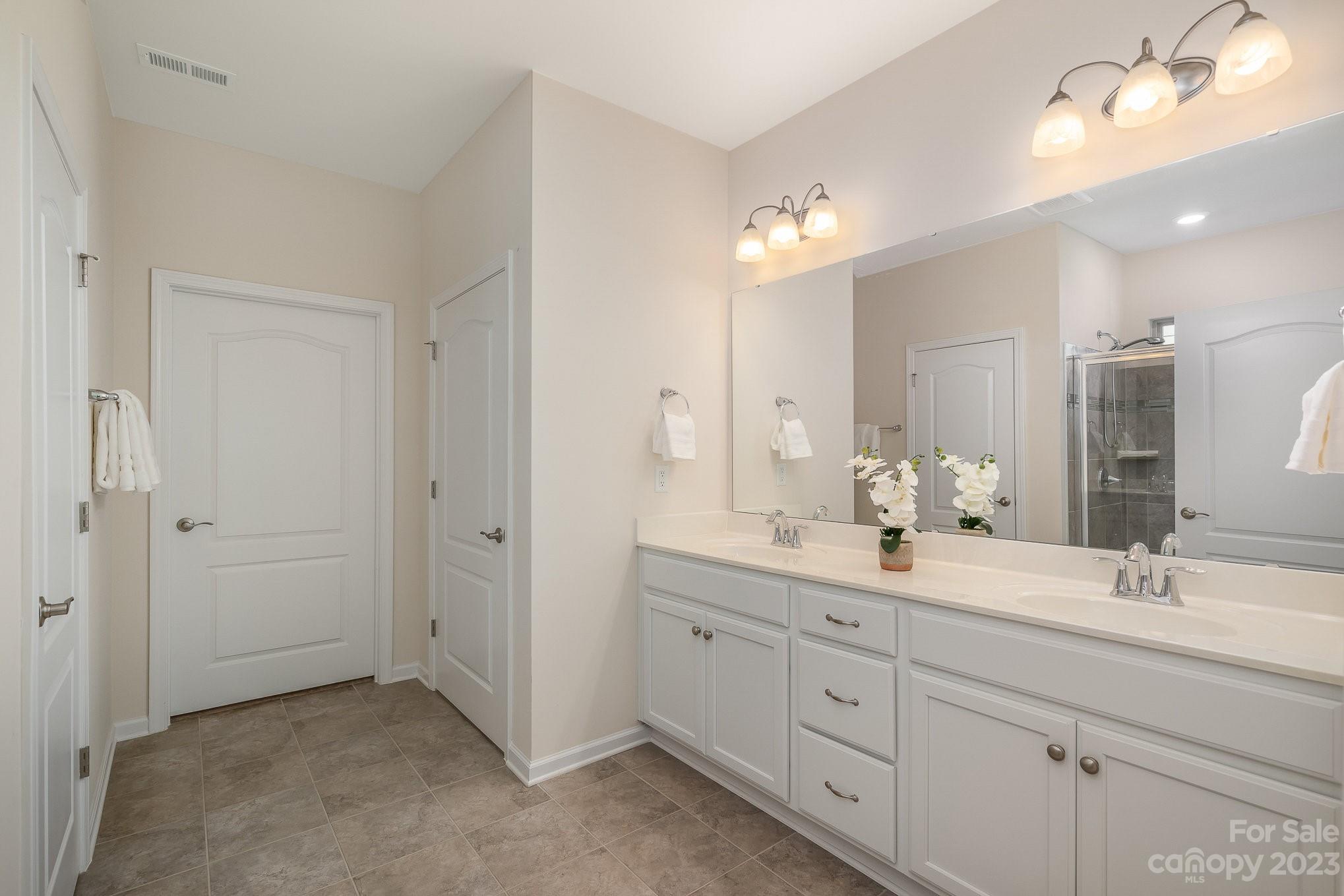 Tree Tops - Residential