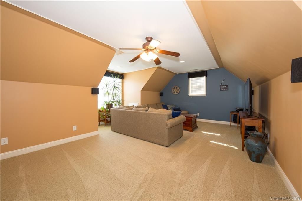 Laurel Creek - Residential