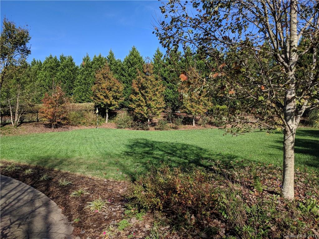 Laurel Creek - Residential