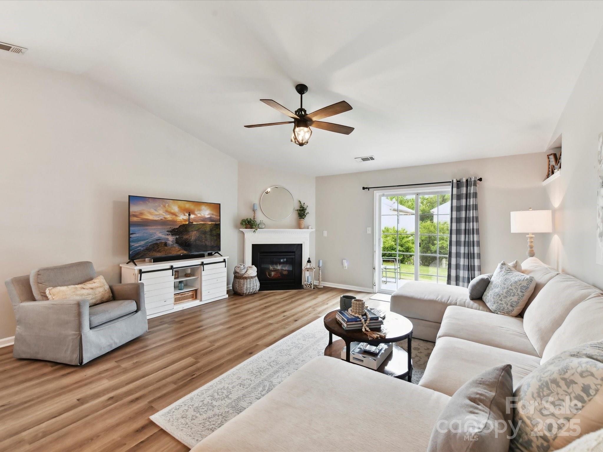 Reid Pointe - Residential