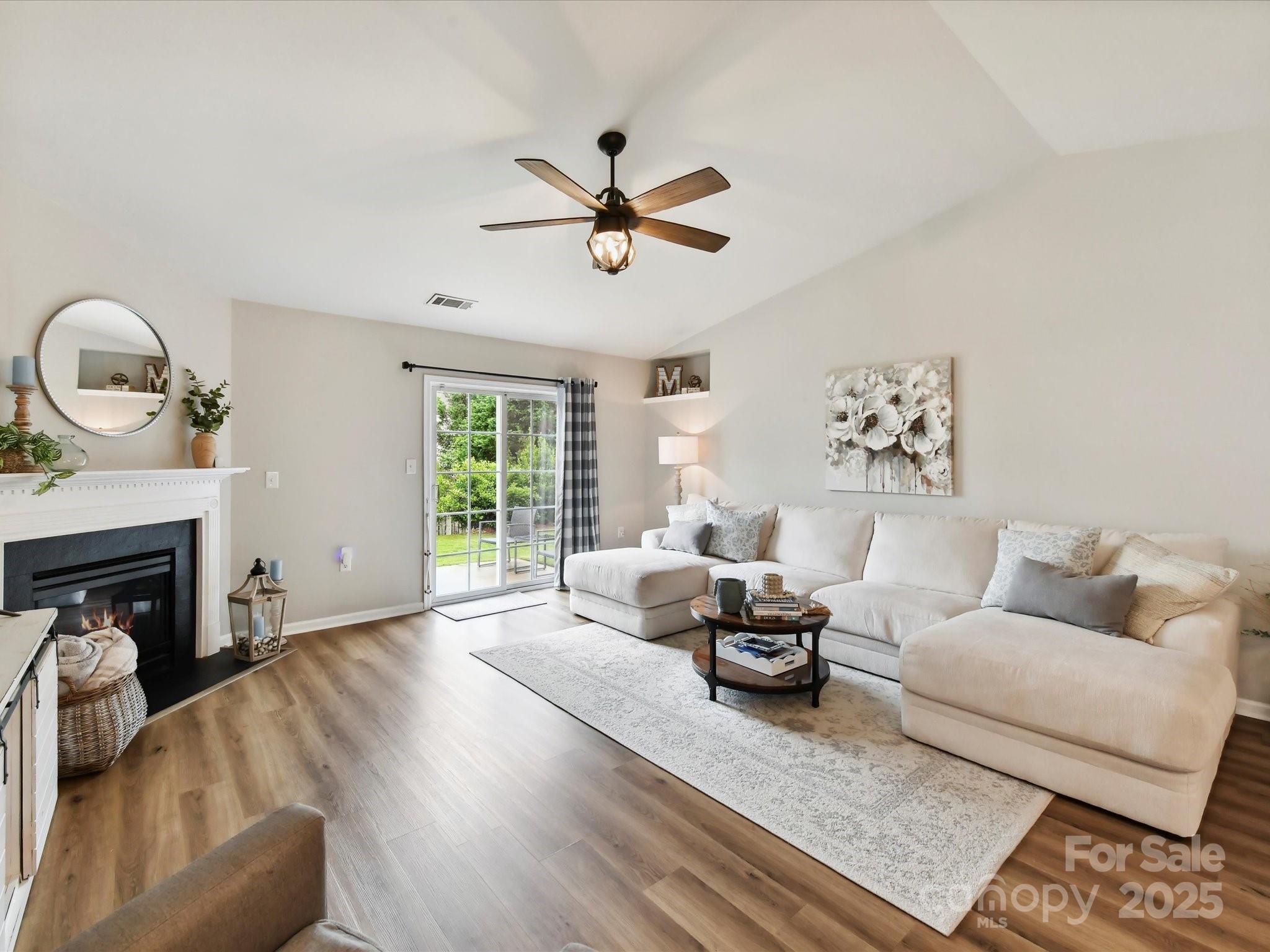 Reid Pointe - Residential