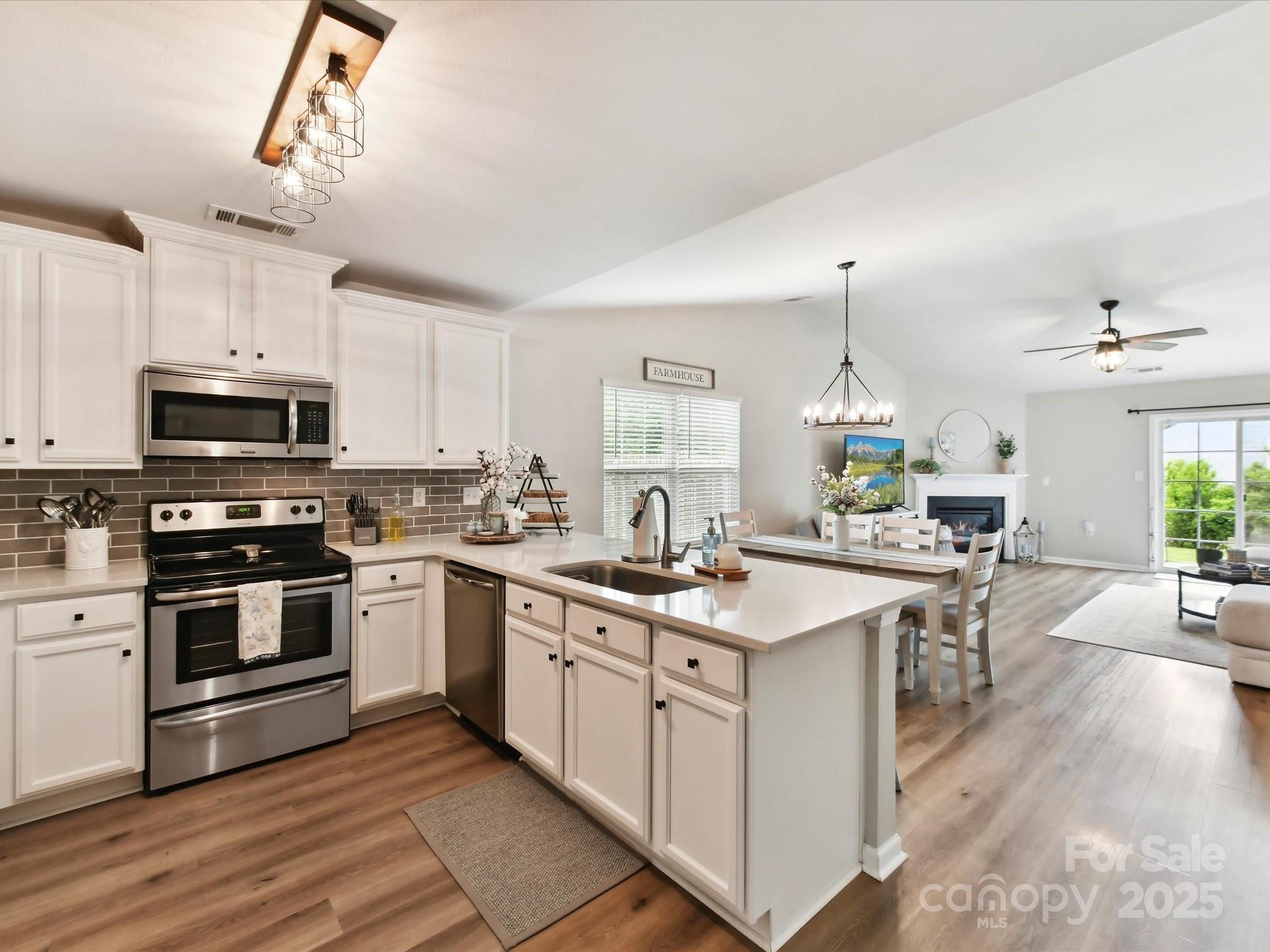 Reid Pointe - Residential