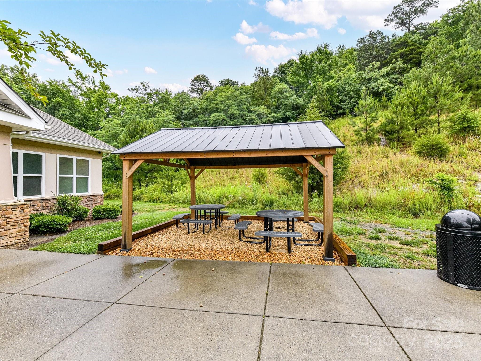 Reid Pointe - Residential