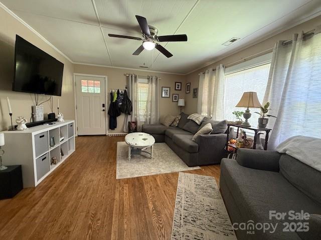332 Crawley Drive