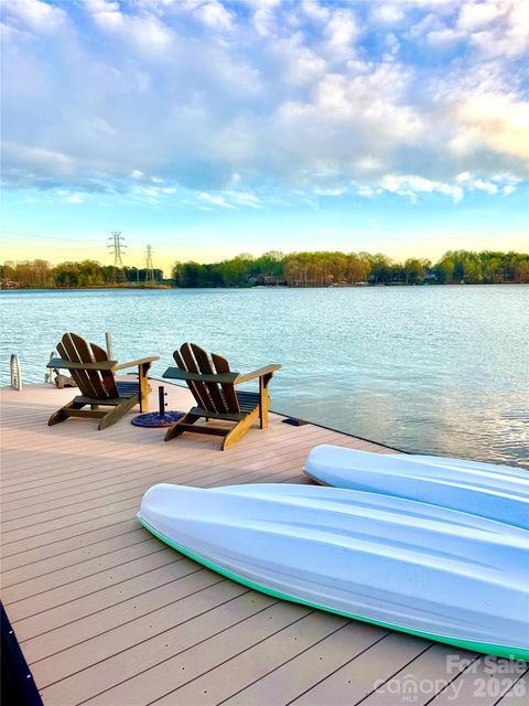 6511 Songbird Lane Denver NC 28037