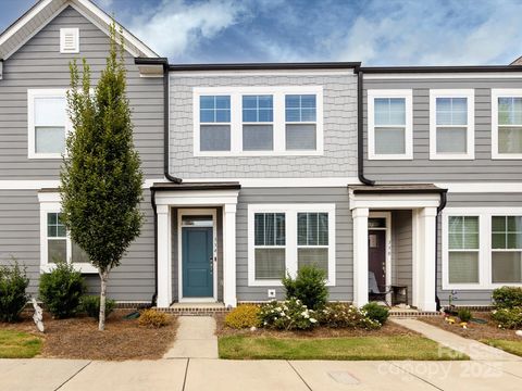 334 Ladybird Lane Pineville NC 28134