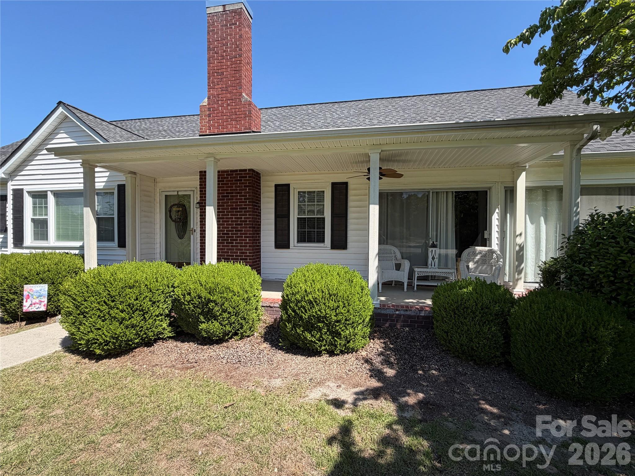 202 W Stevens Drive