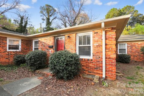 Photo of 4230 Castleton Road, Charlotte, NC 28211 (MLS # 4362686)