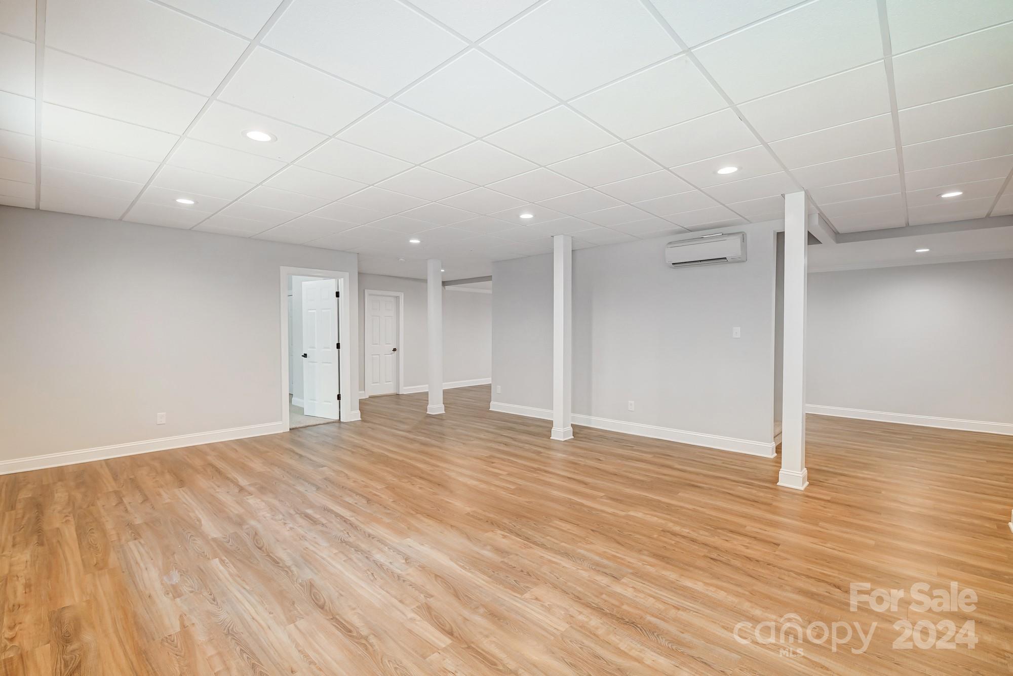 Lincoln Forest - Residential