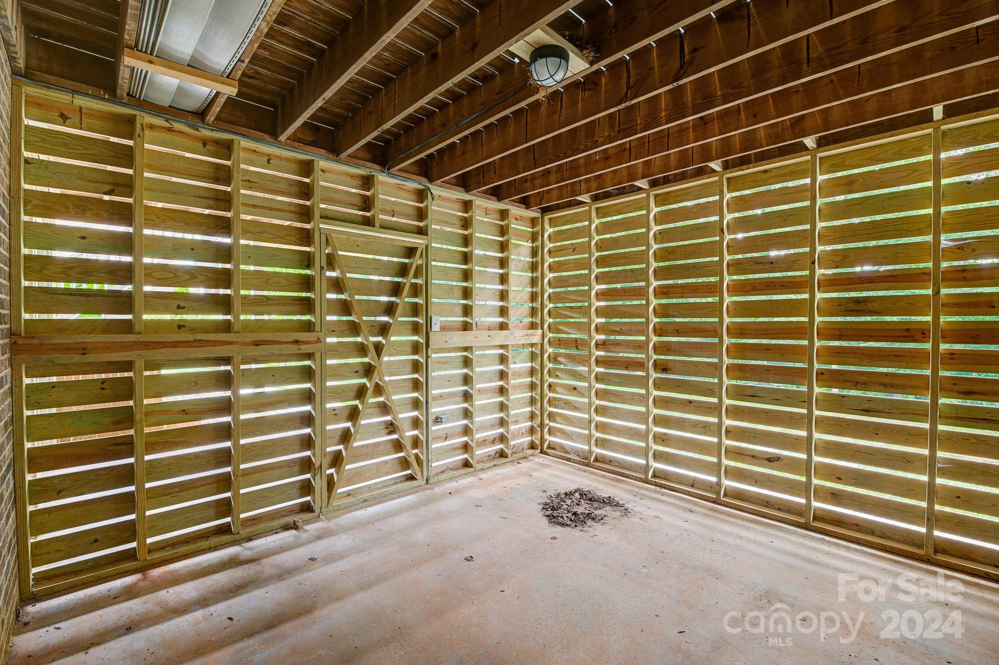 Lincoln Forest - Residential