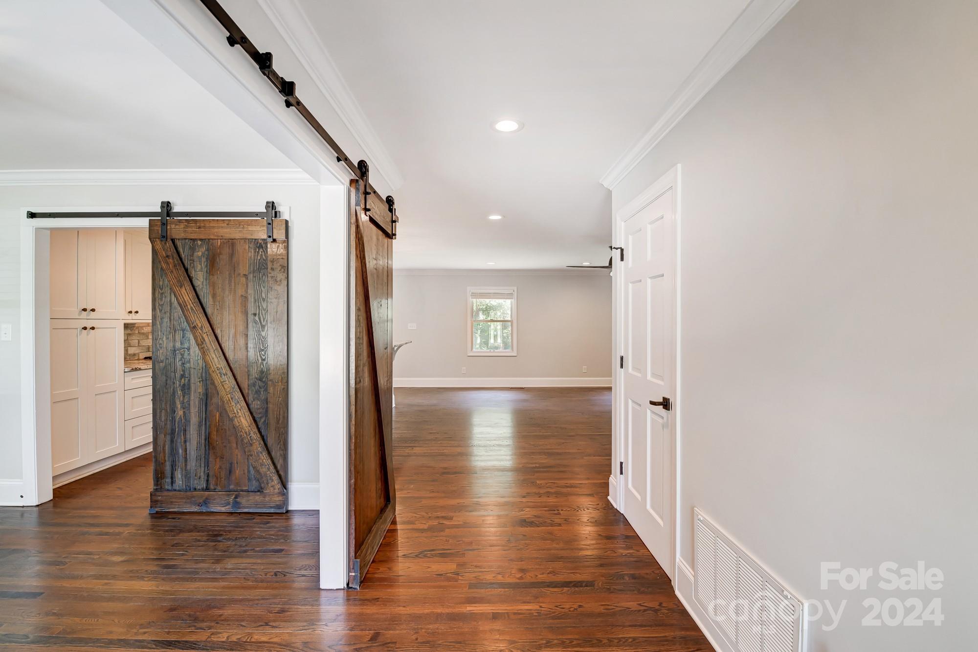 Lincoln Forest - Residential