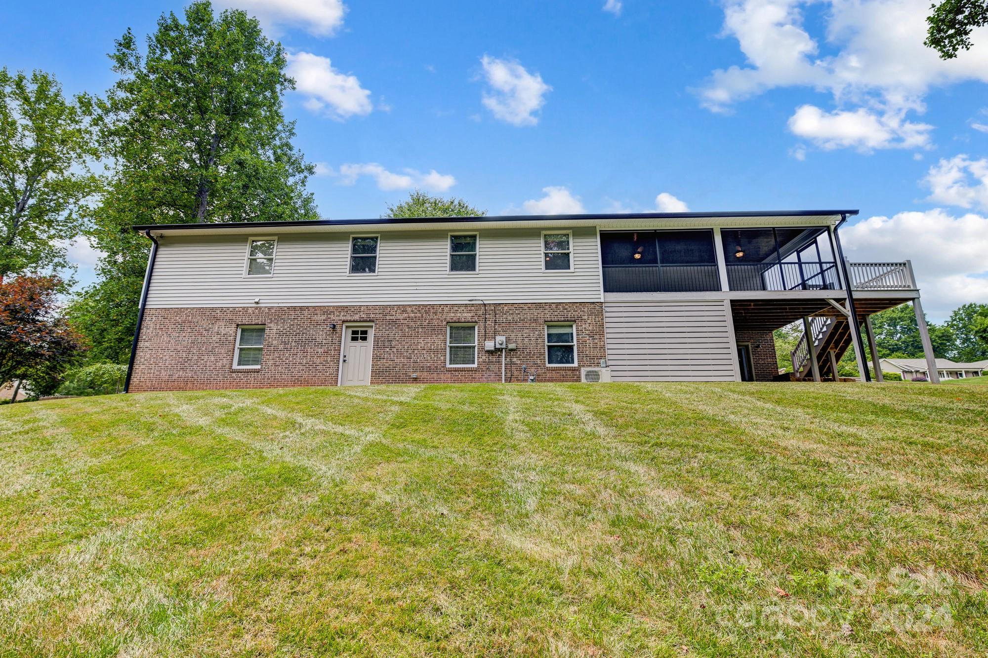 Lincoln Forest - Residential