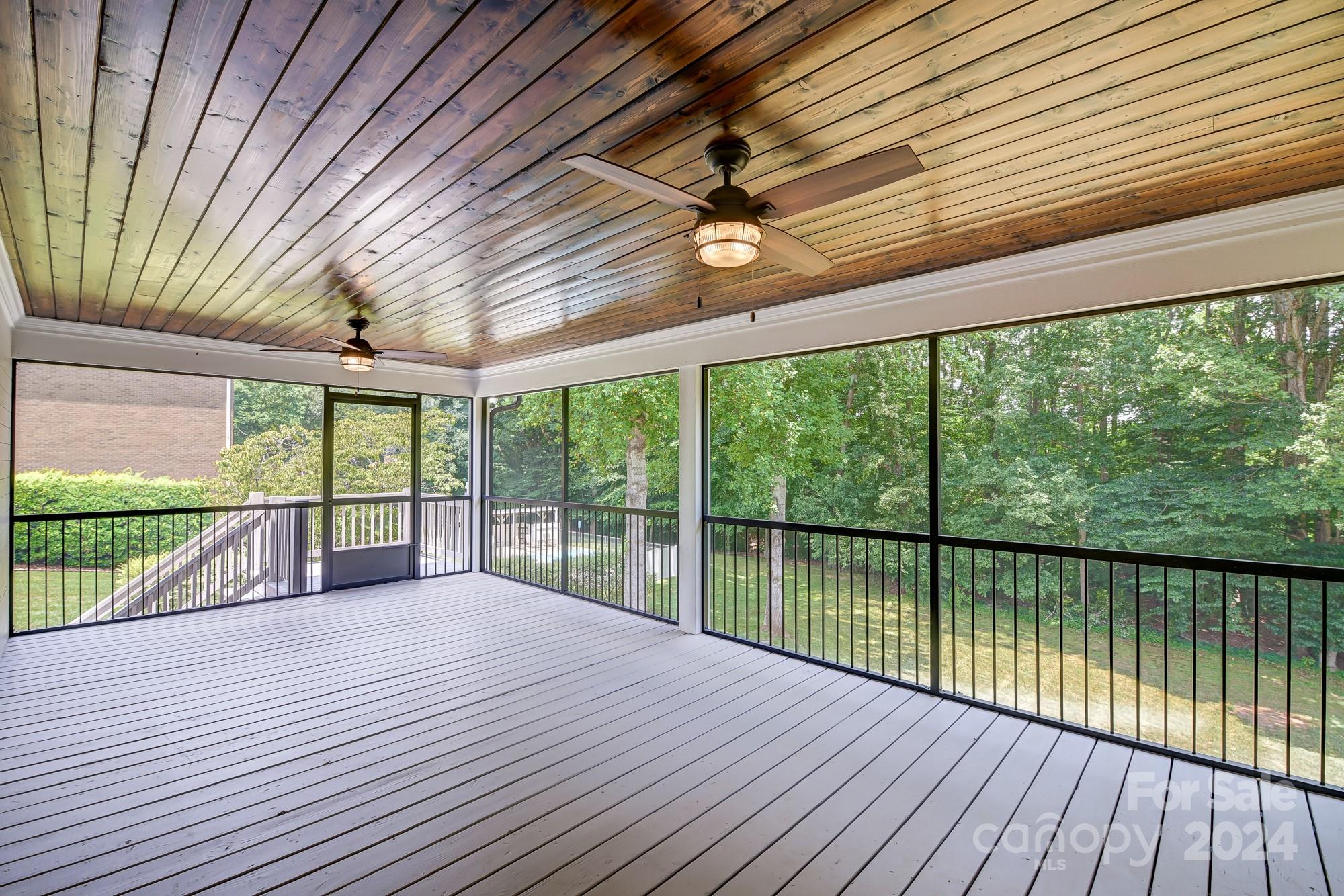 Lincoln Forest - Residential