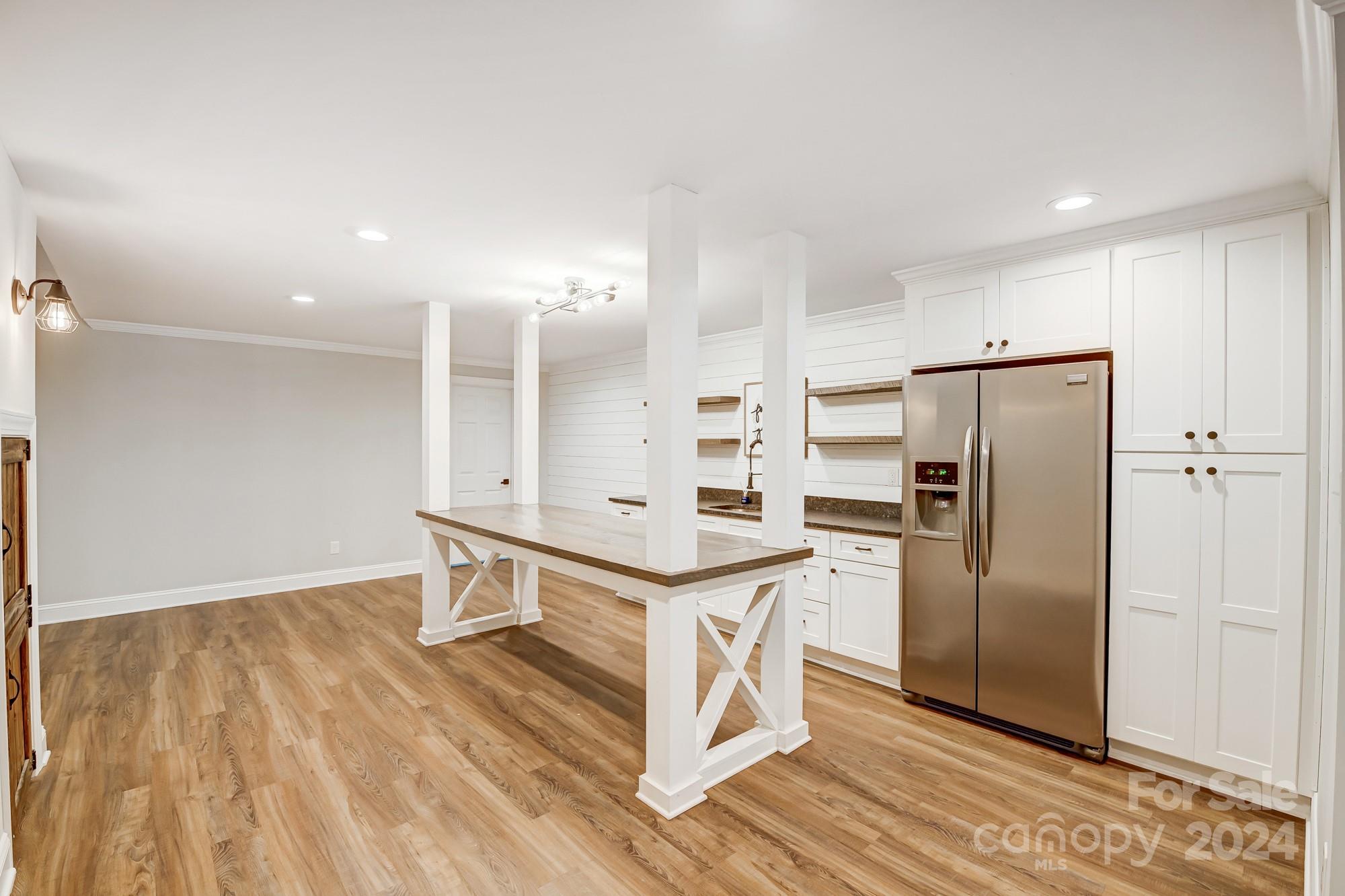 Lincoln Forest - Residential