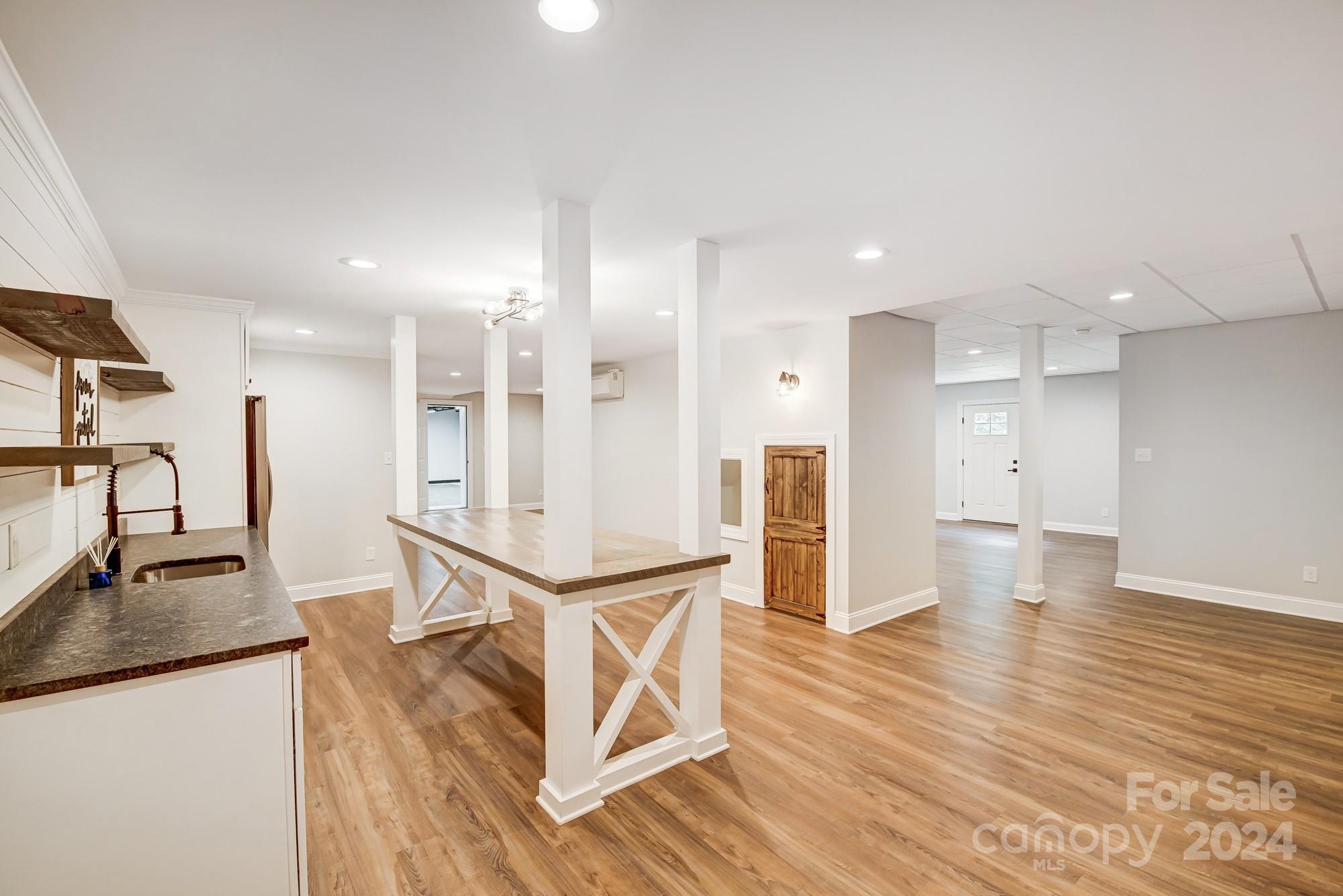 Lincoln Forest - Residential