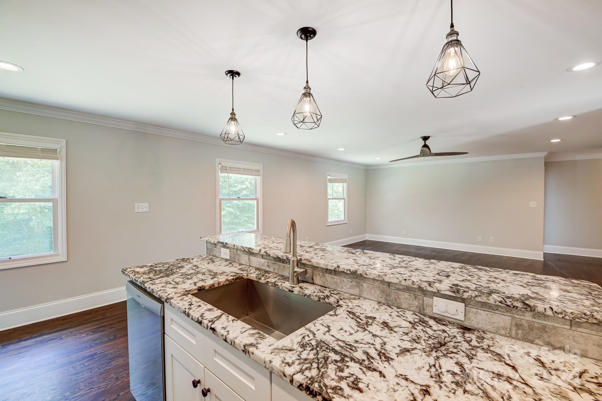 Lincoln Forest - Residential