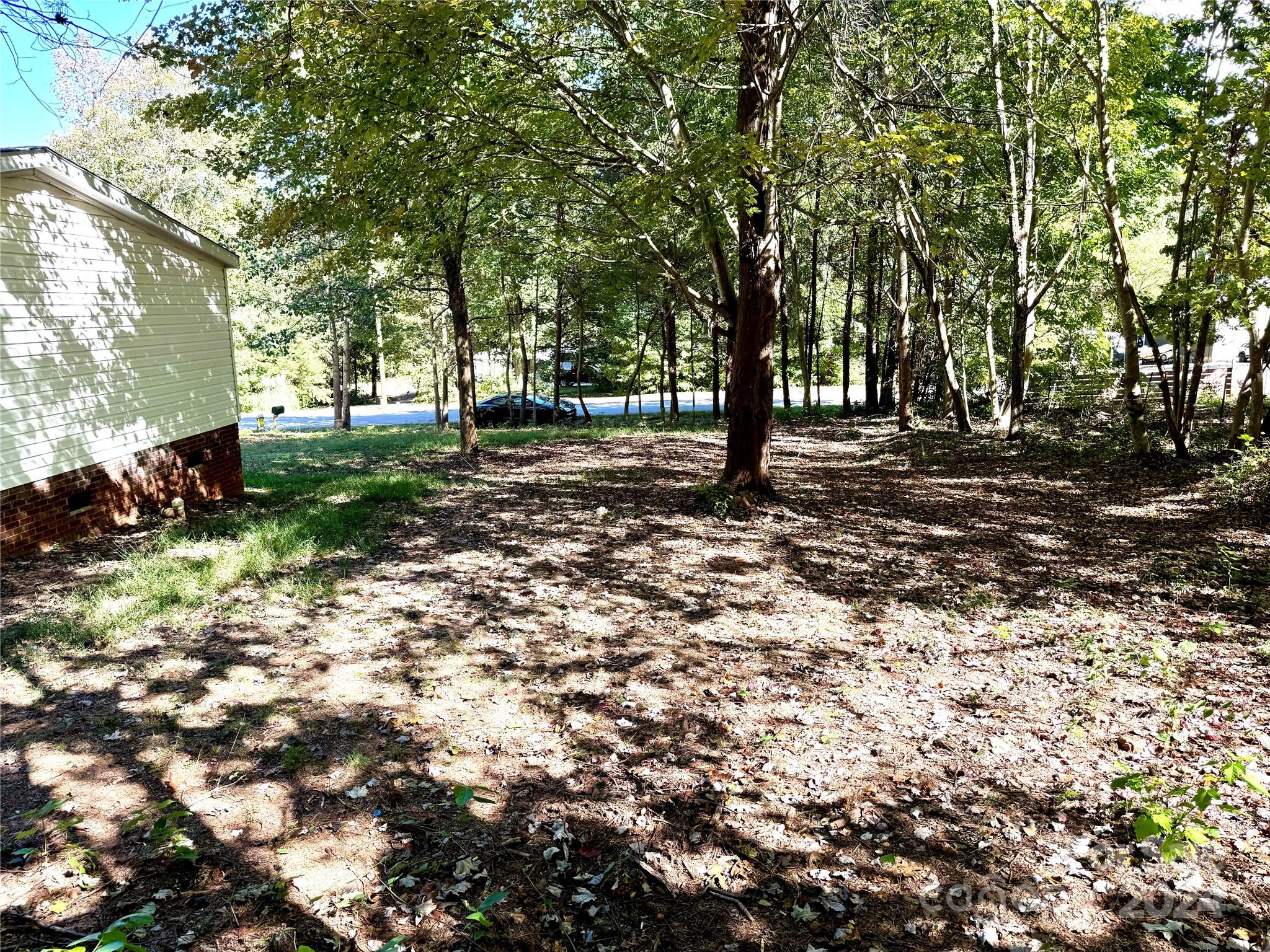 Mount Anderson - Residential