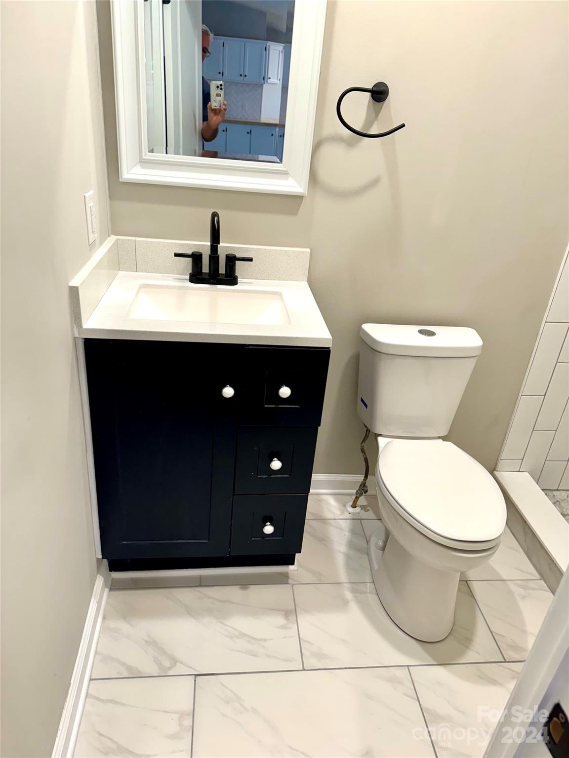 Mount Anderson - Residential