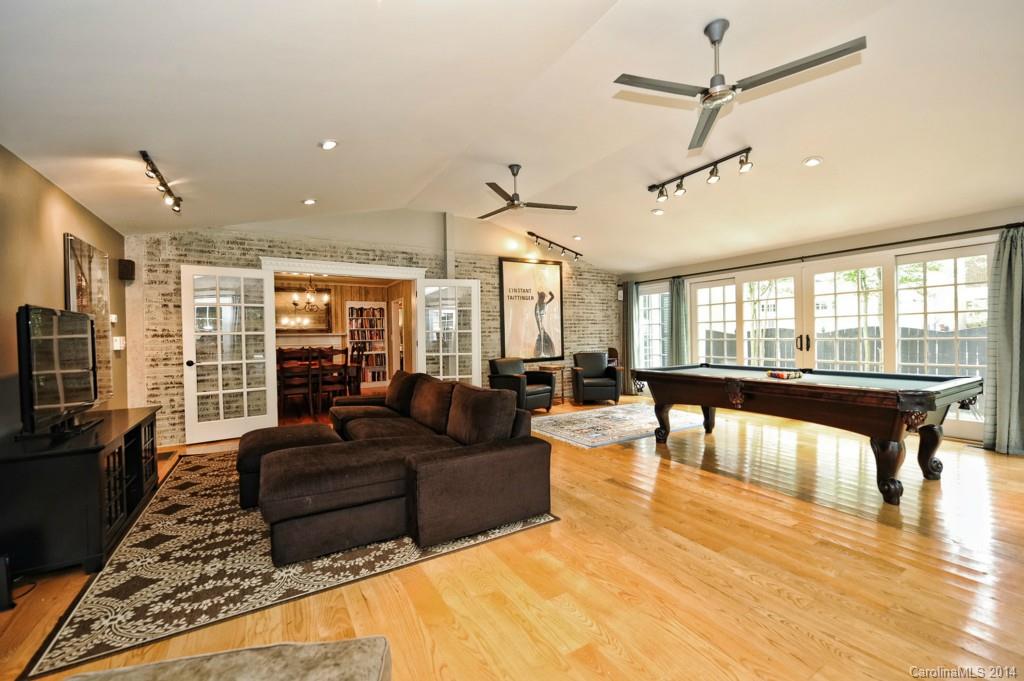 Myers Park - Residential