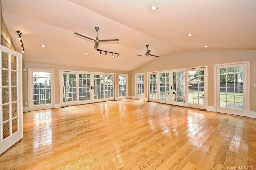 Myers Park - Residential