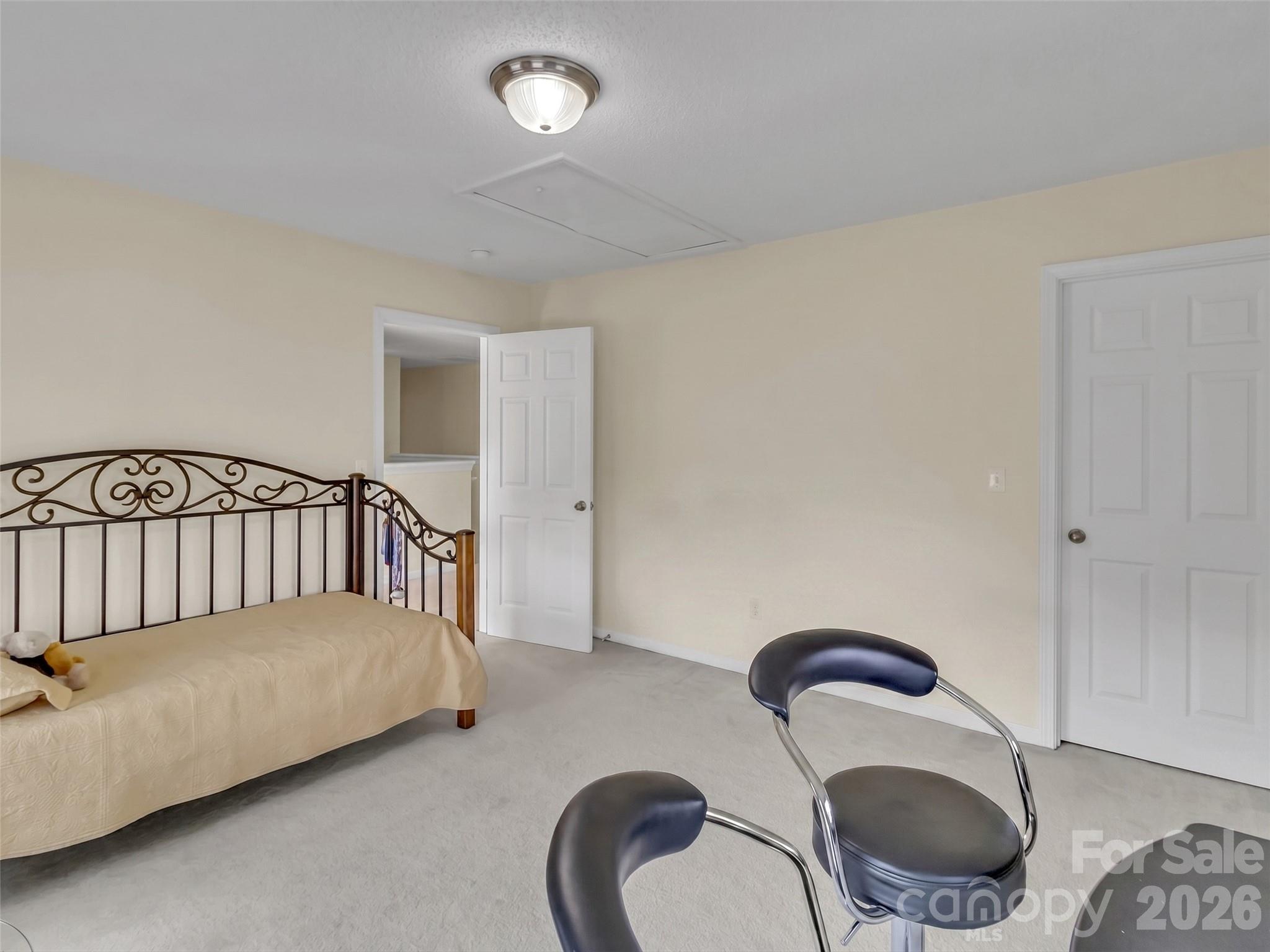 Midway Crossing - Residential