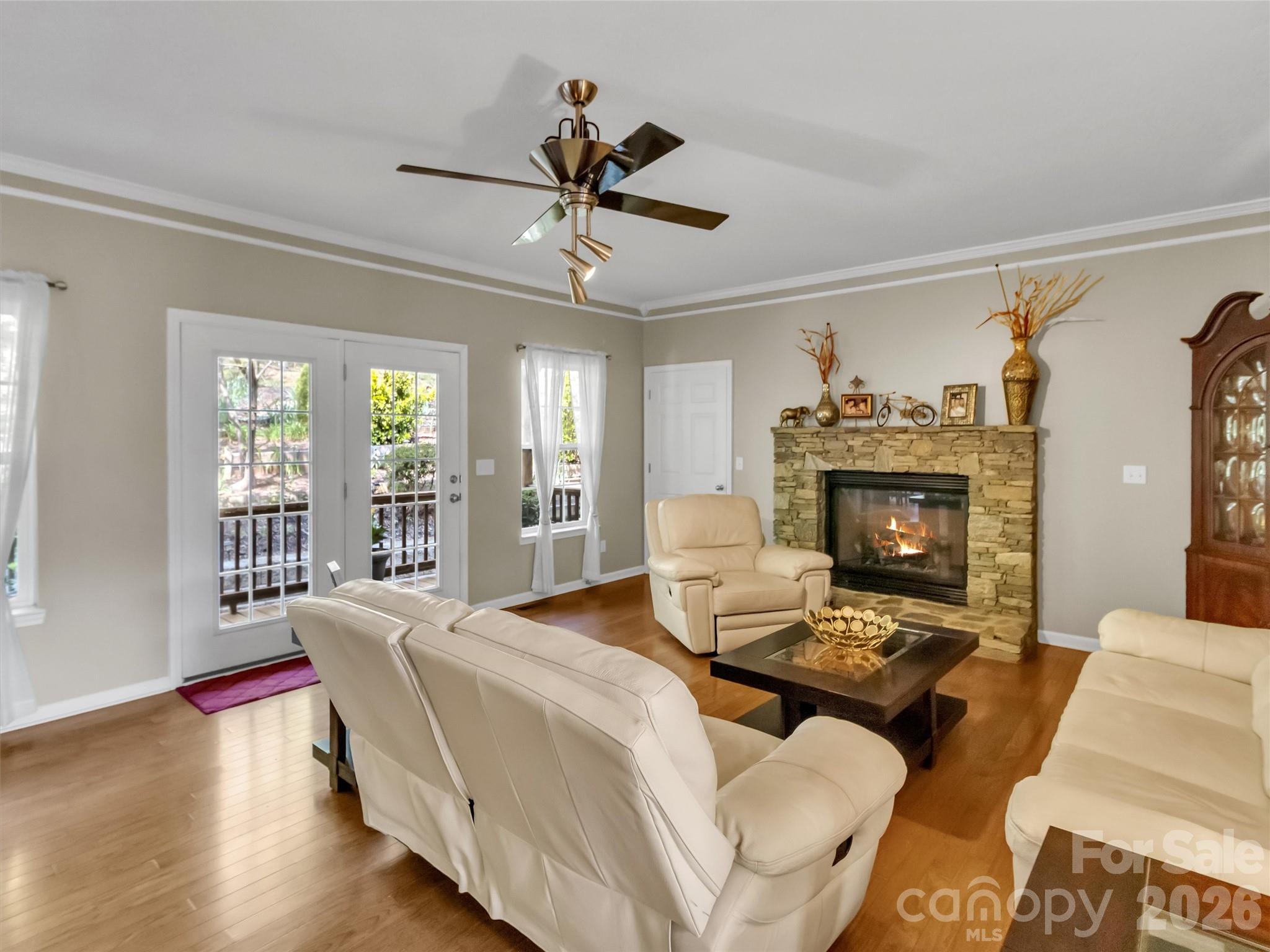 Midway Crossing - Residential