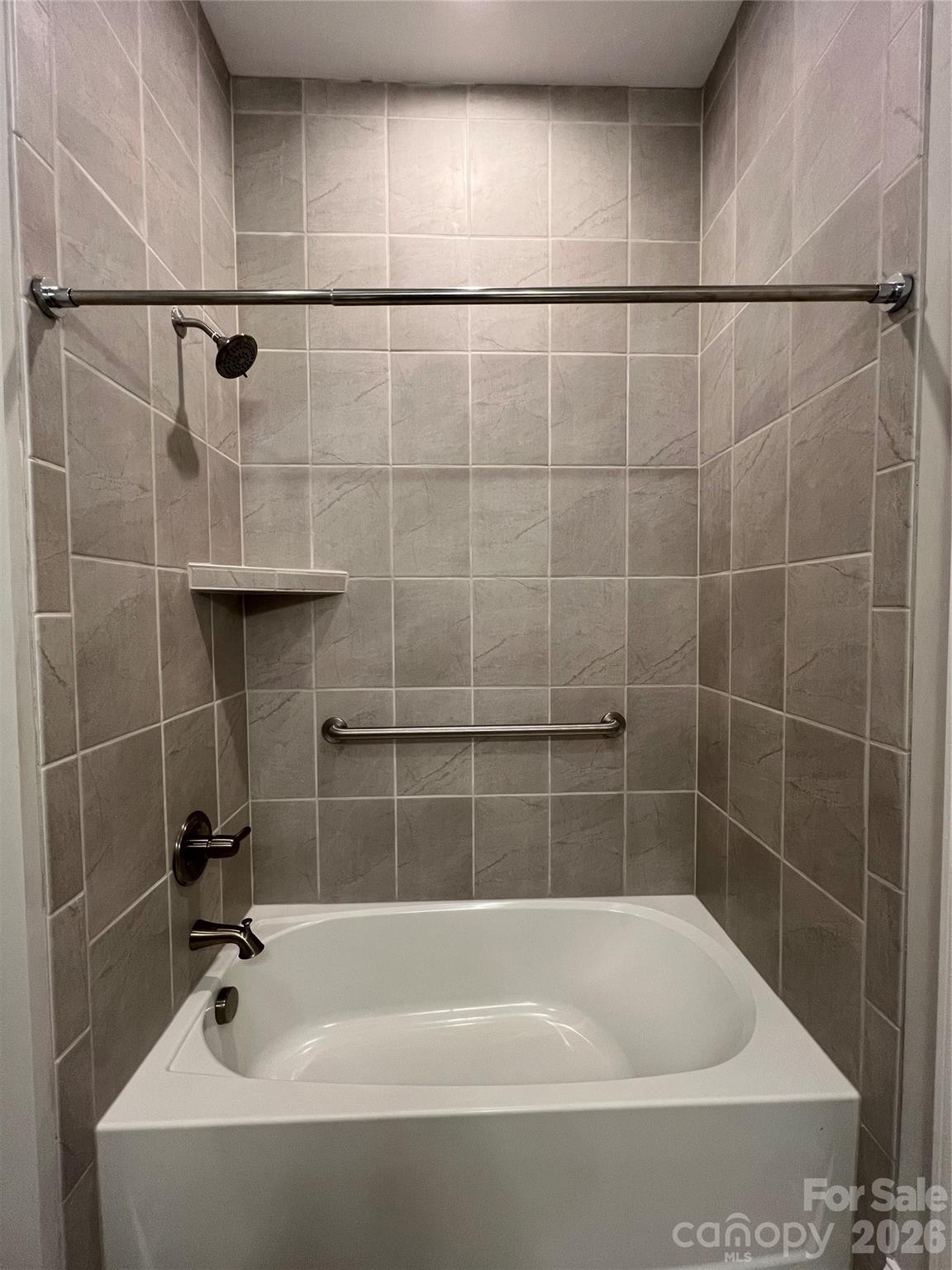 Courtyards on Poplar Tent - Residential