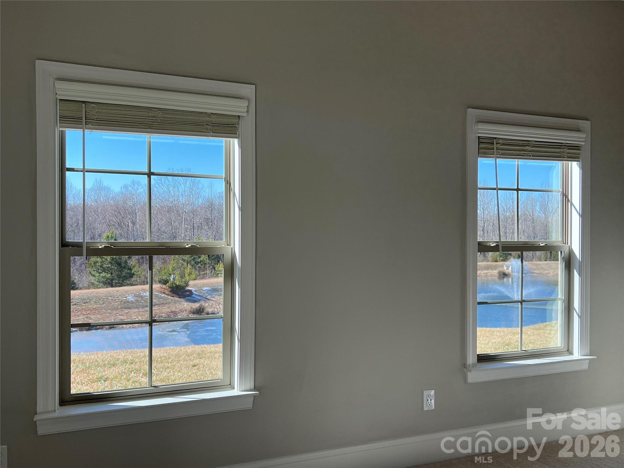 Courtyards on Poplar Tent - Residential